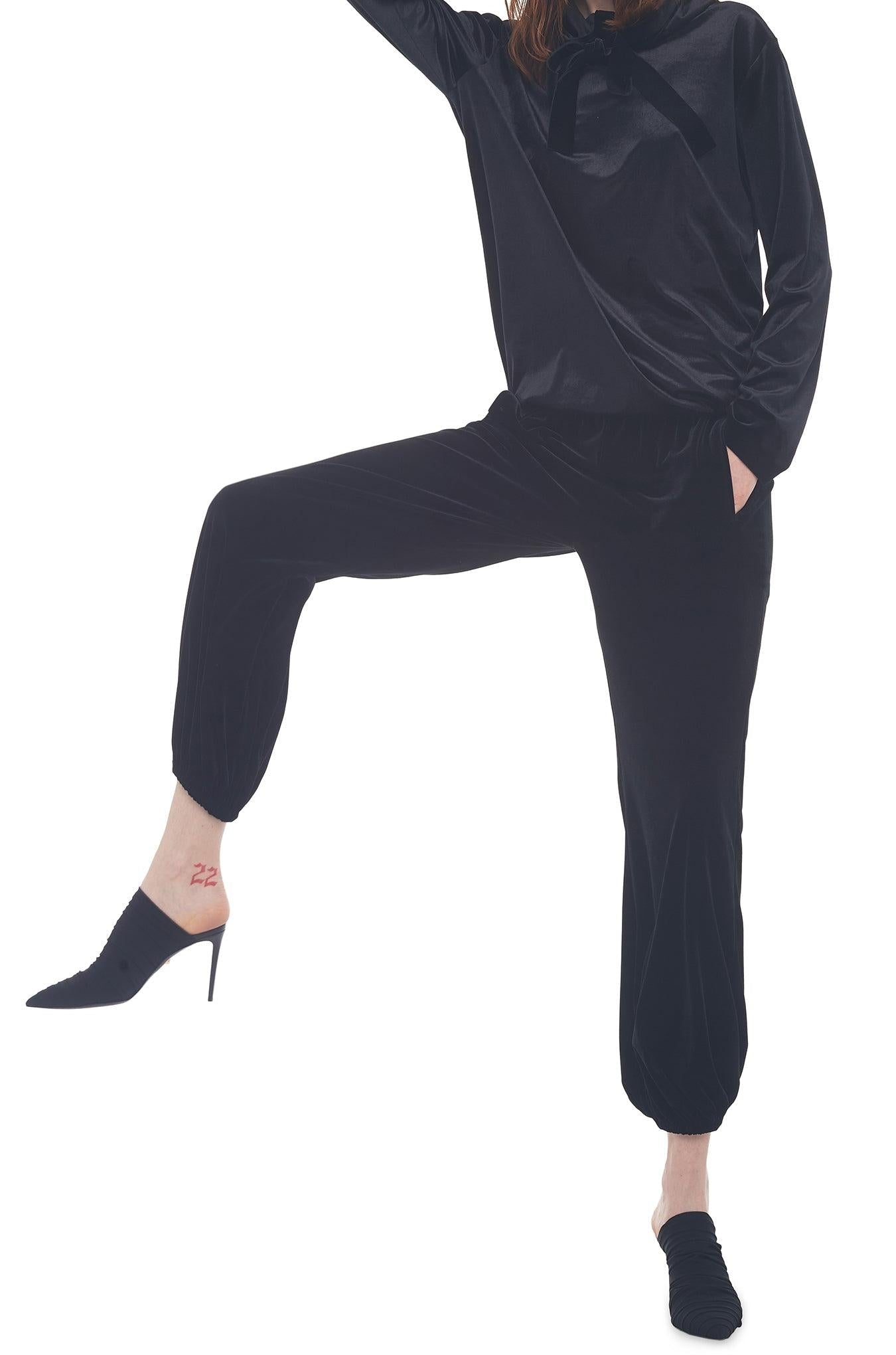 BF HOODED SWEATSHIRT