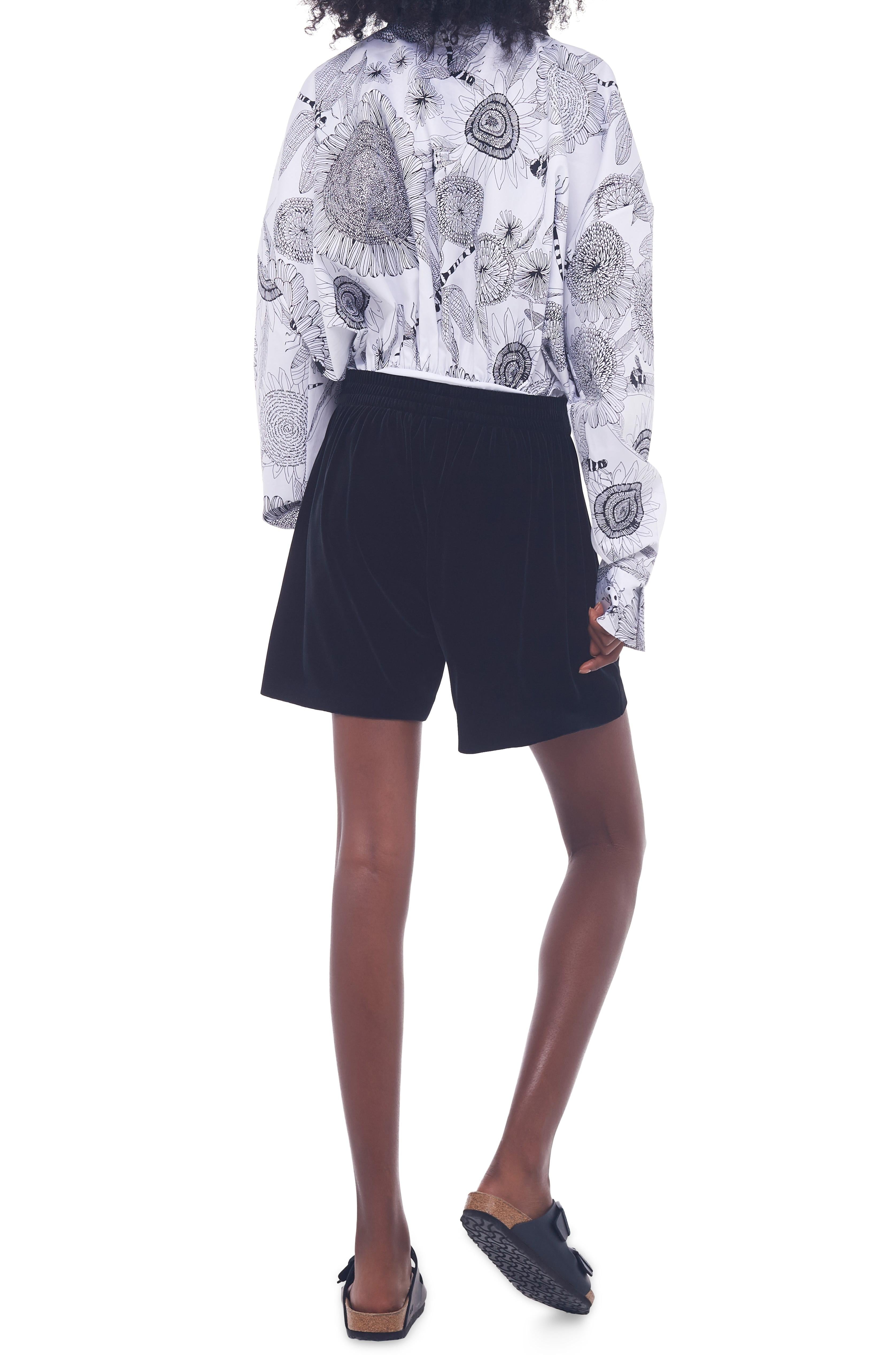 BF ELEPHANT SWEATSHORT