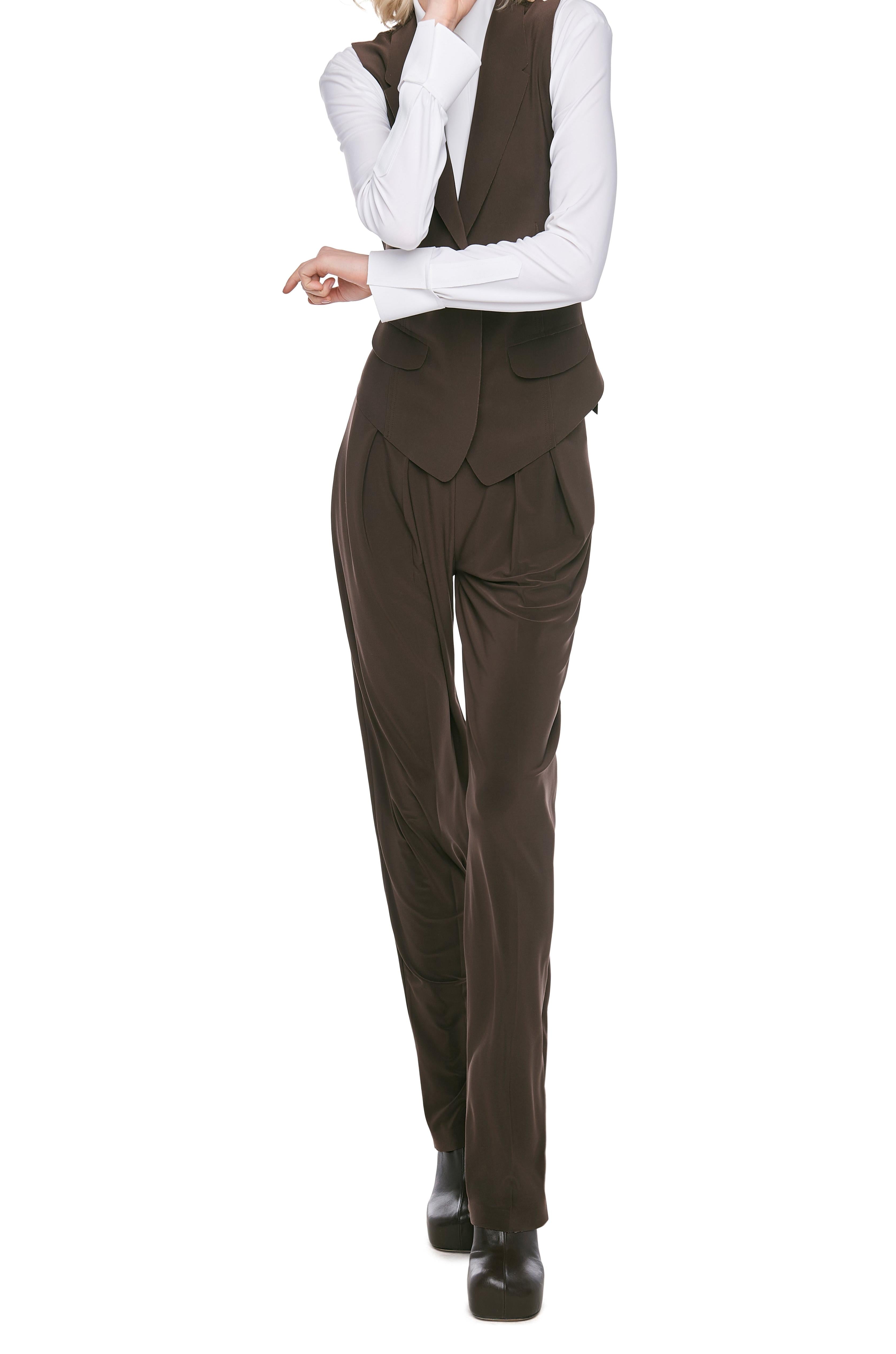 TAPERED PLEATED TROUSER