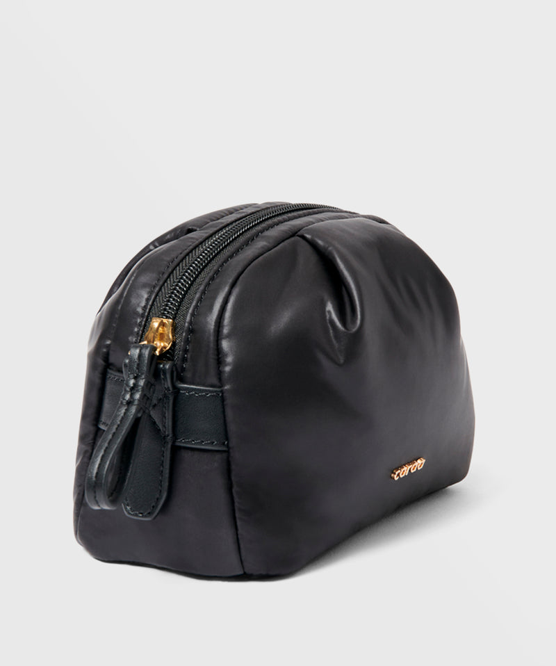 Nimbus Cosmetic Small in Black