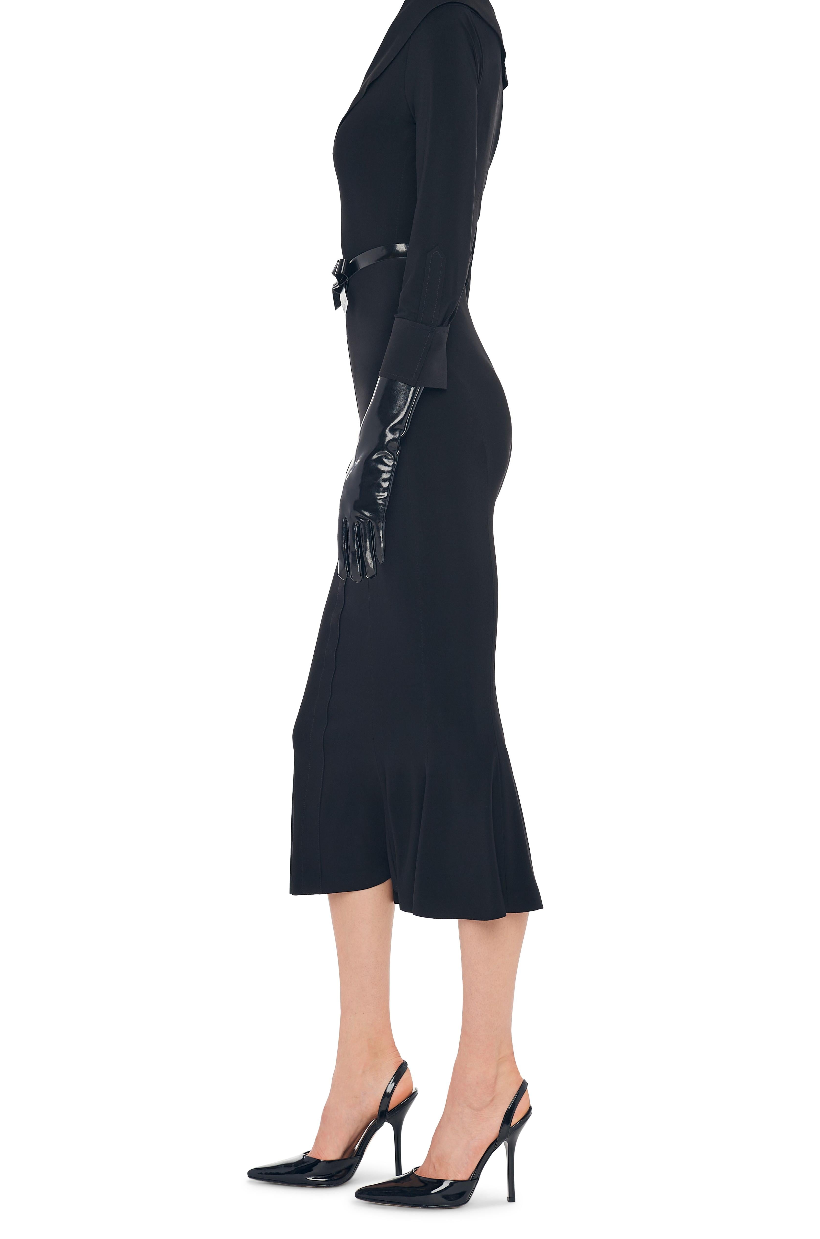 OFF SHOULDER FISHTAIL DRESS