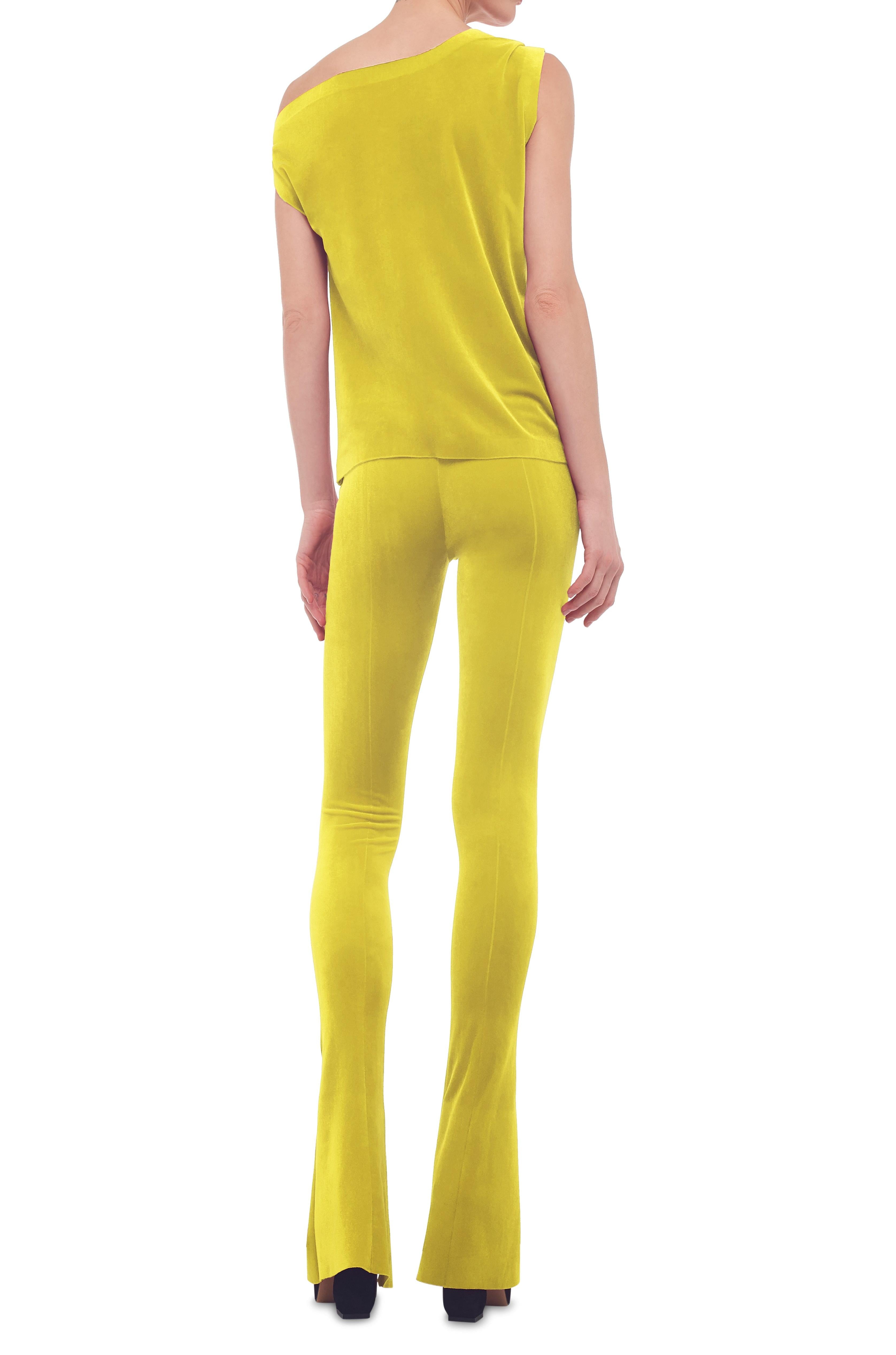 DROP SHOULDER TOP