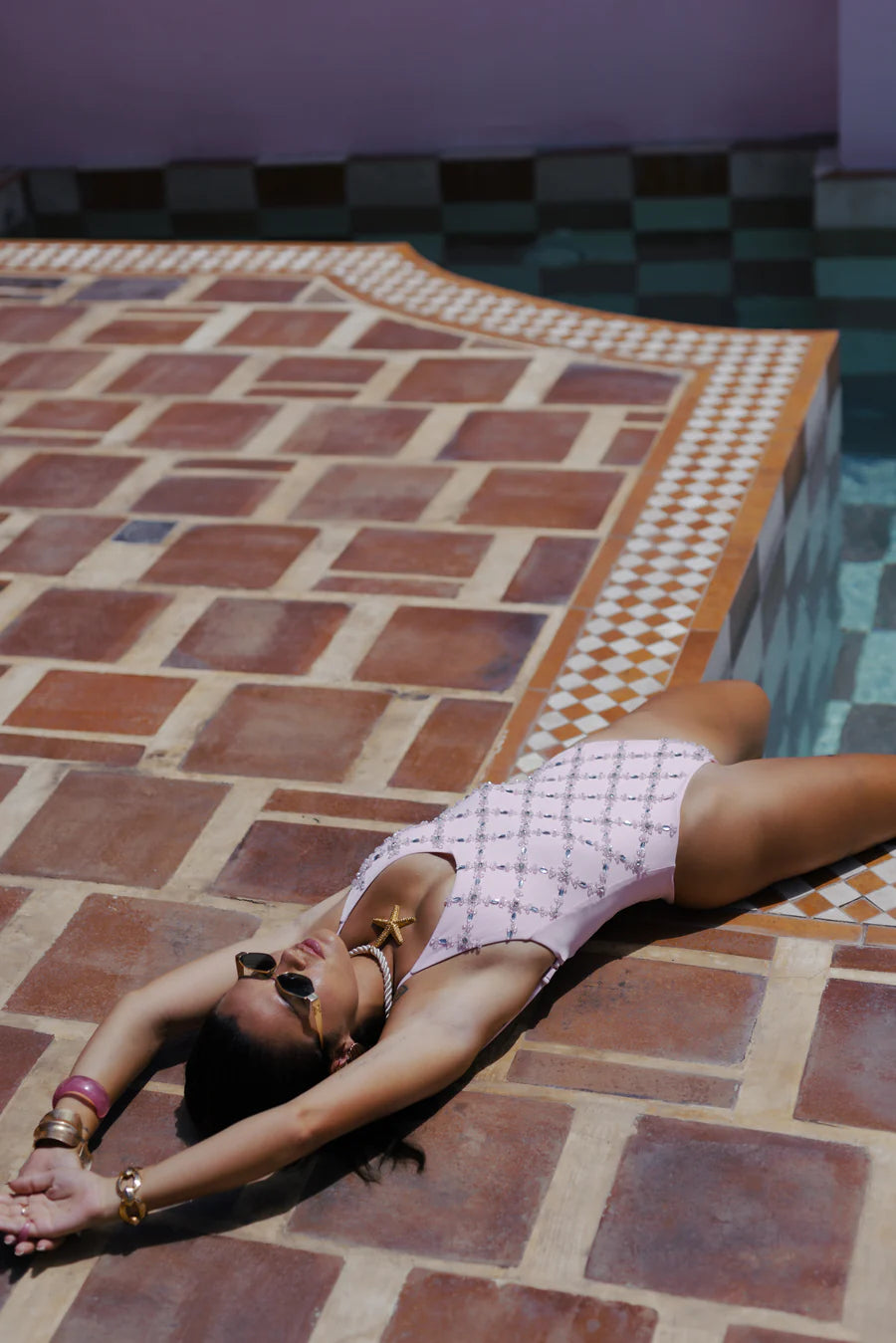 Rose Elegant High Cut Leg Swimsuit Pink