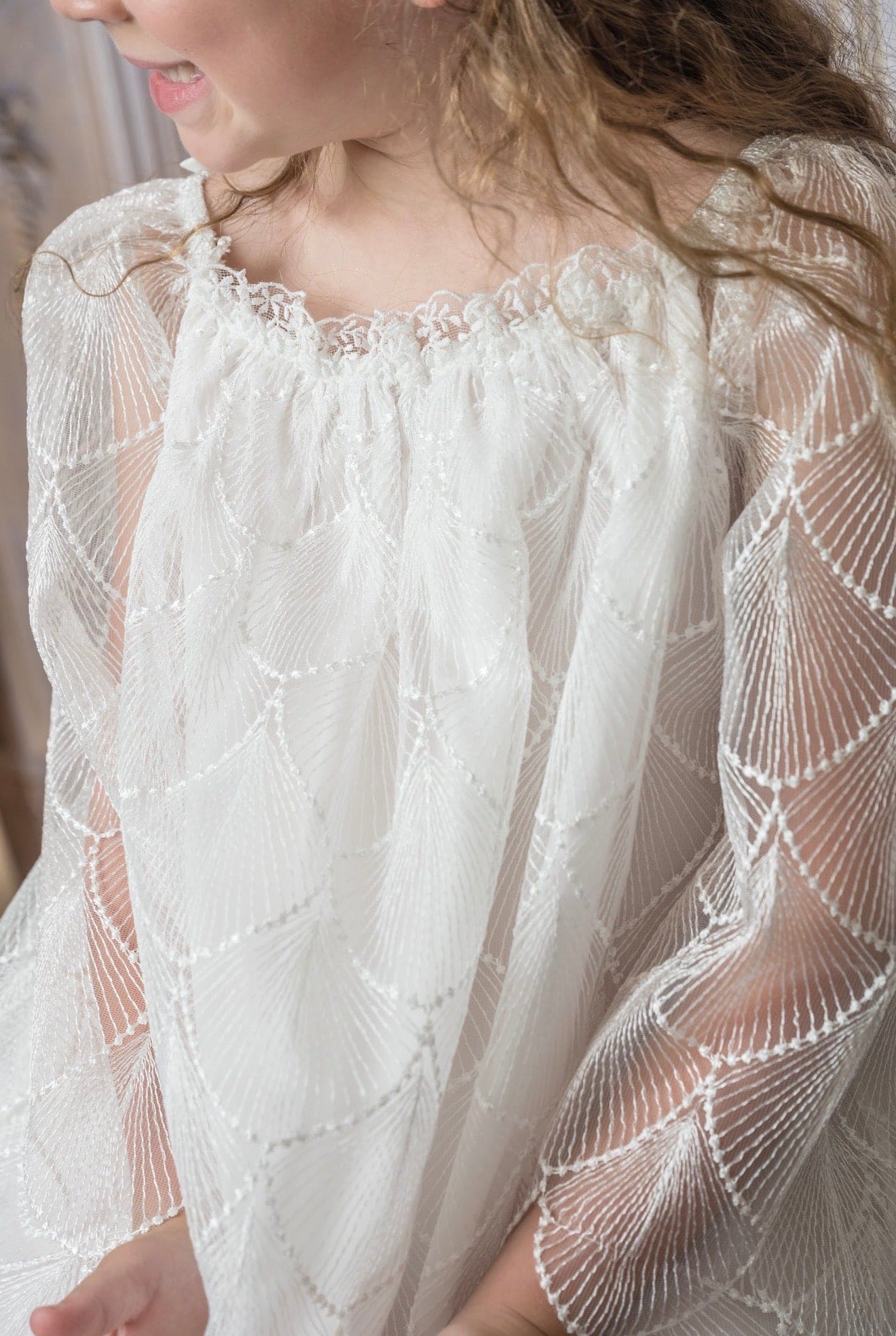 Faith White Scallop Dress - Petite Maison Kids