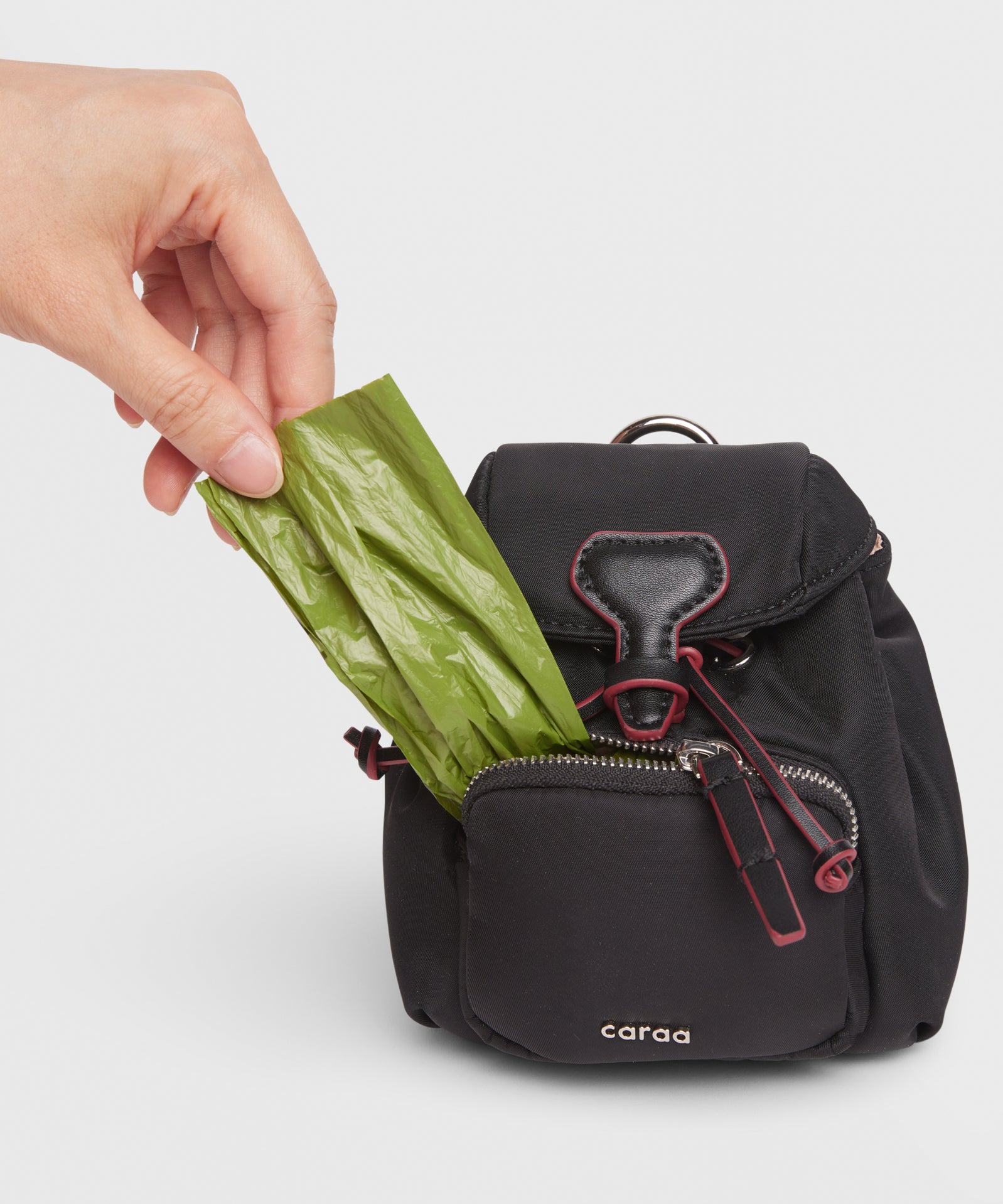 DOG Backpack - THE METROPOLITAN in Black