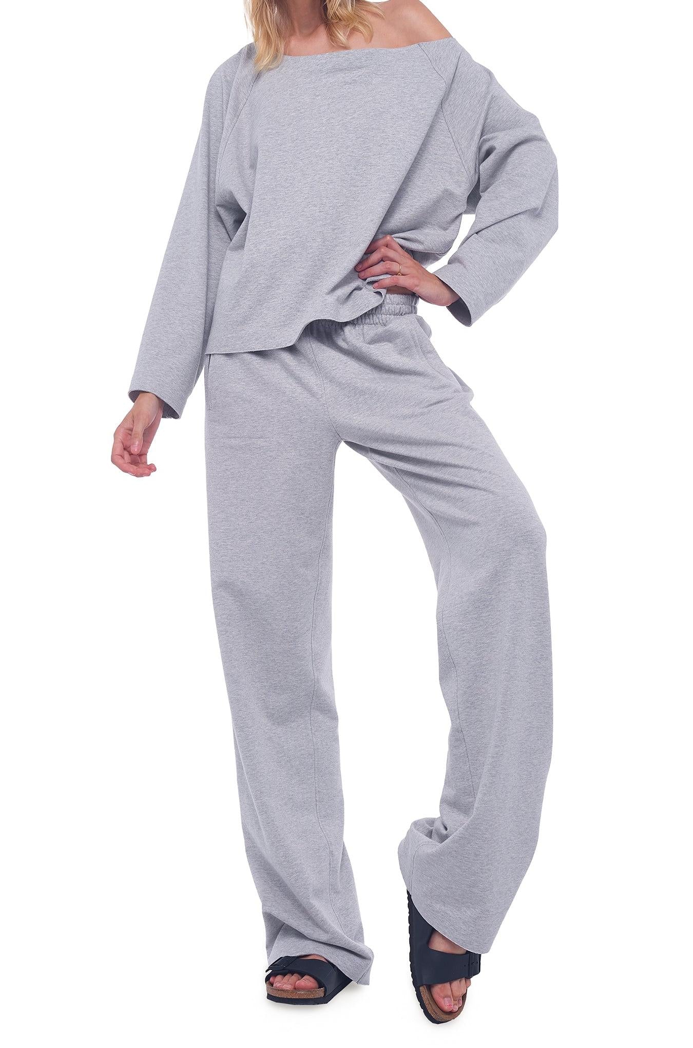 DROP SHOULDER SWEATSHIRT