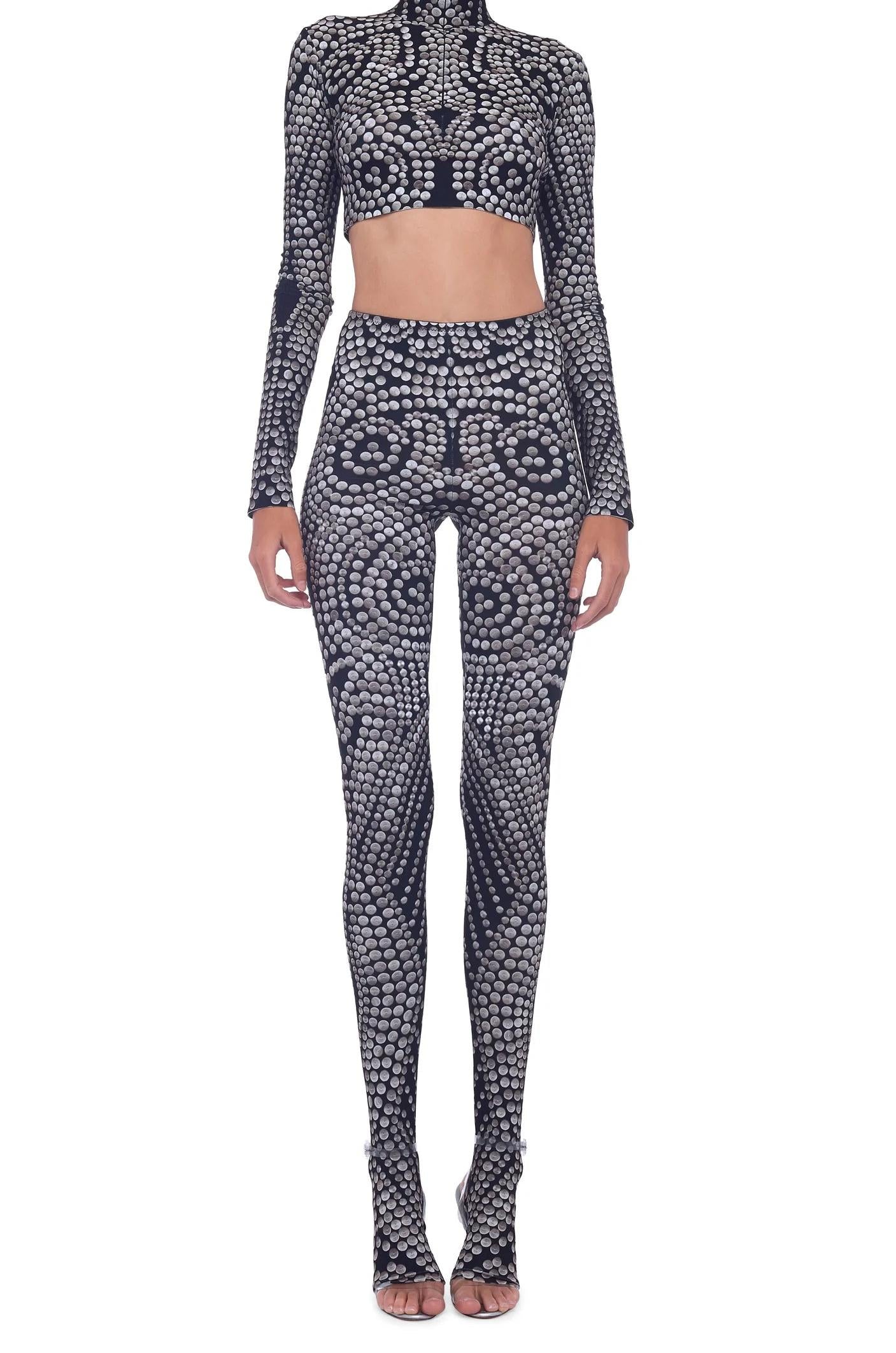 TURTLE SKULL CAP CROP TOP