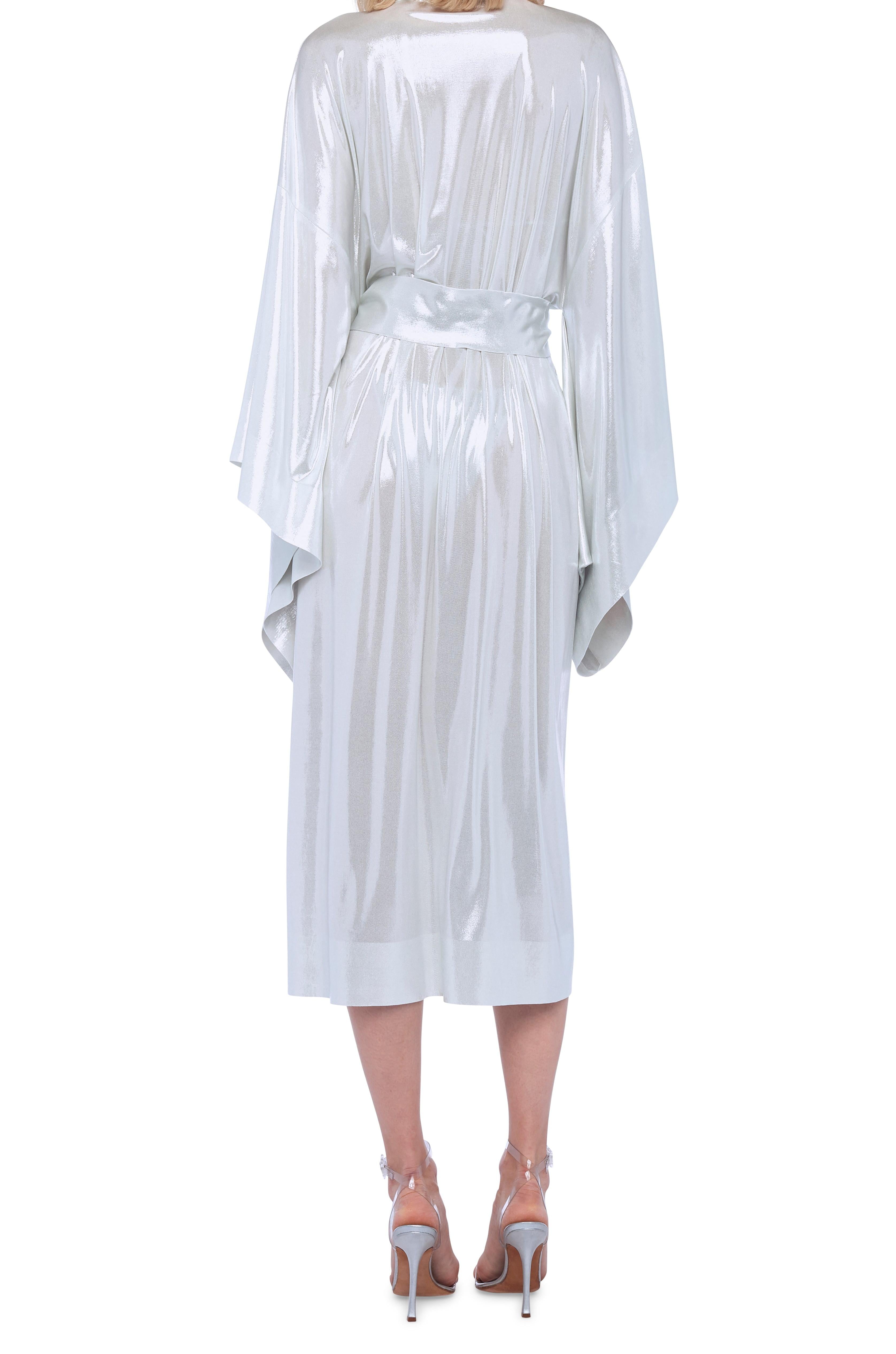 MIDCALF ROBE