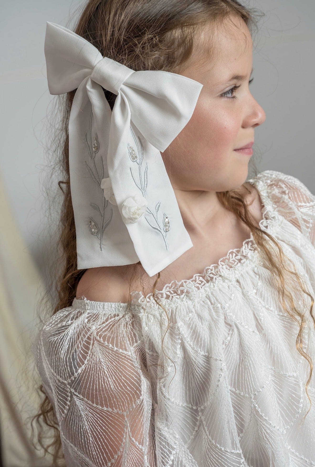 Faith White Ceremony Hair Bow - Petite Maison Kids