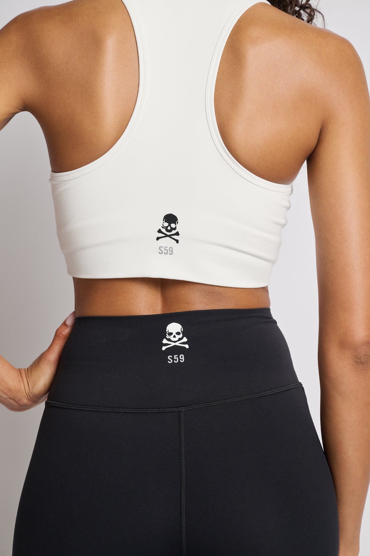 Airweight High Waist 16" | SPLITS59