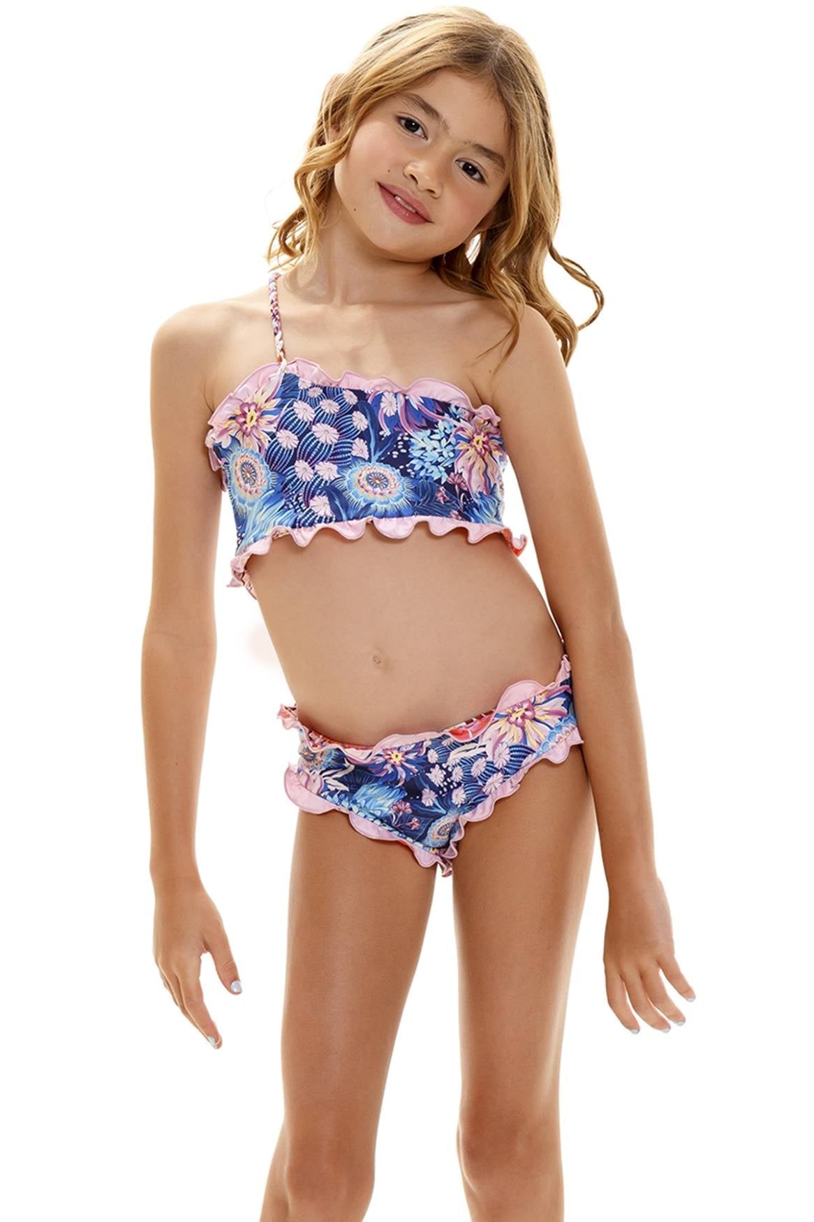 boreal-lenka-kids-bikini-12783-front-with-model-reversible-side