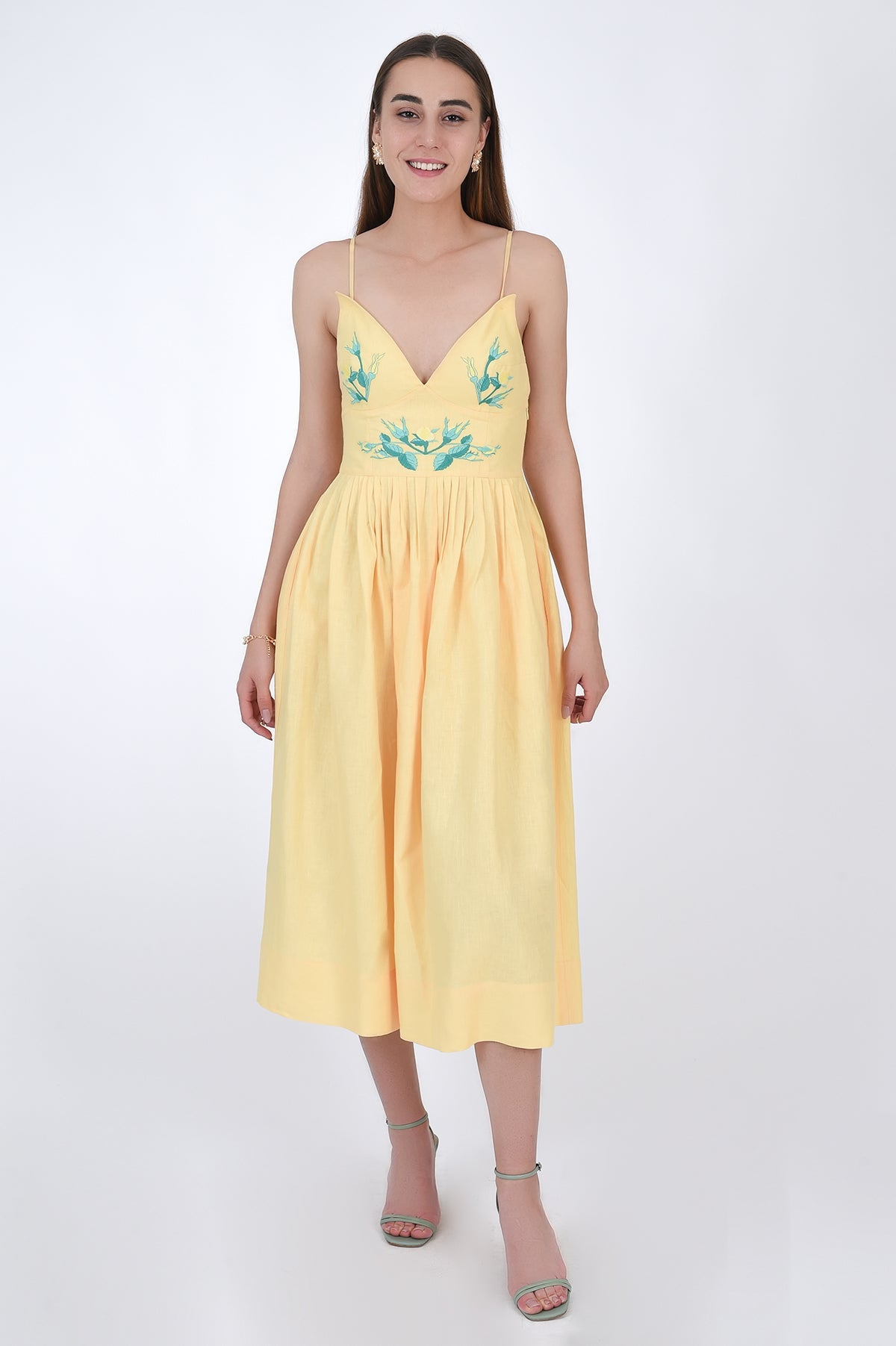 Emilie Manmzel | Golden Haze