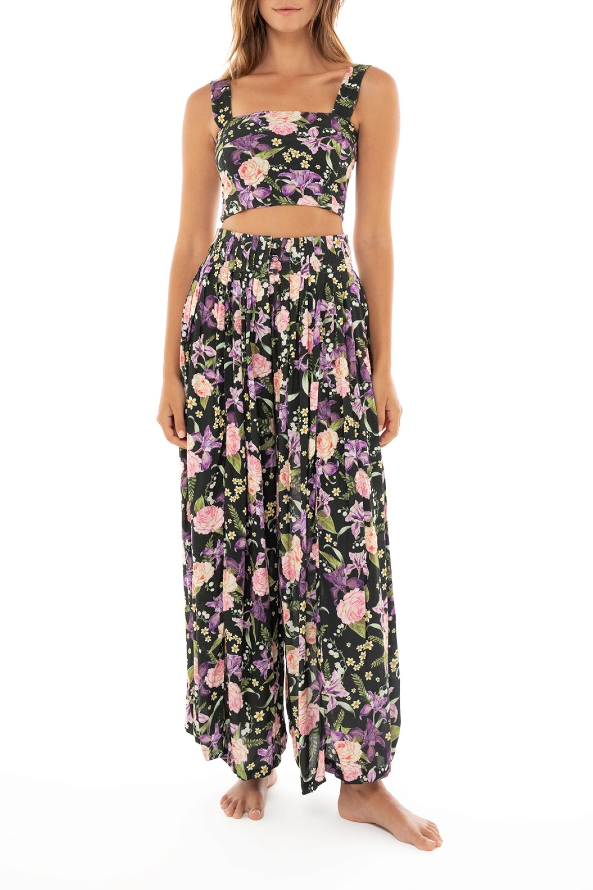 Leah-Crop-Top-13477-front-with-model