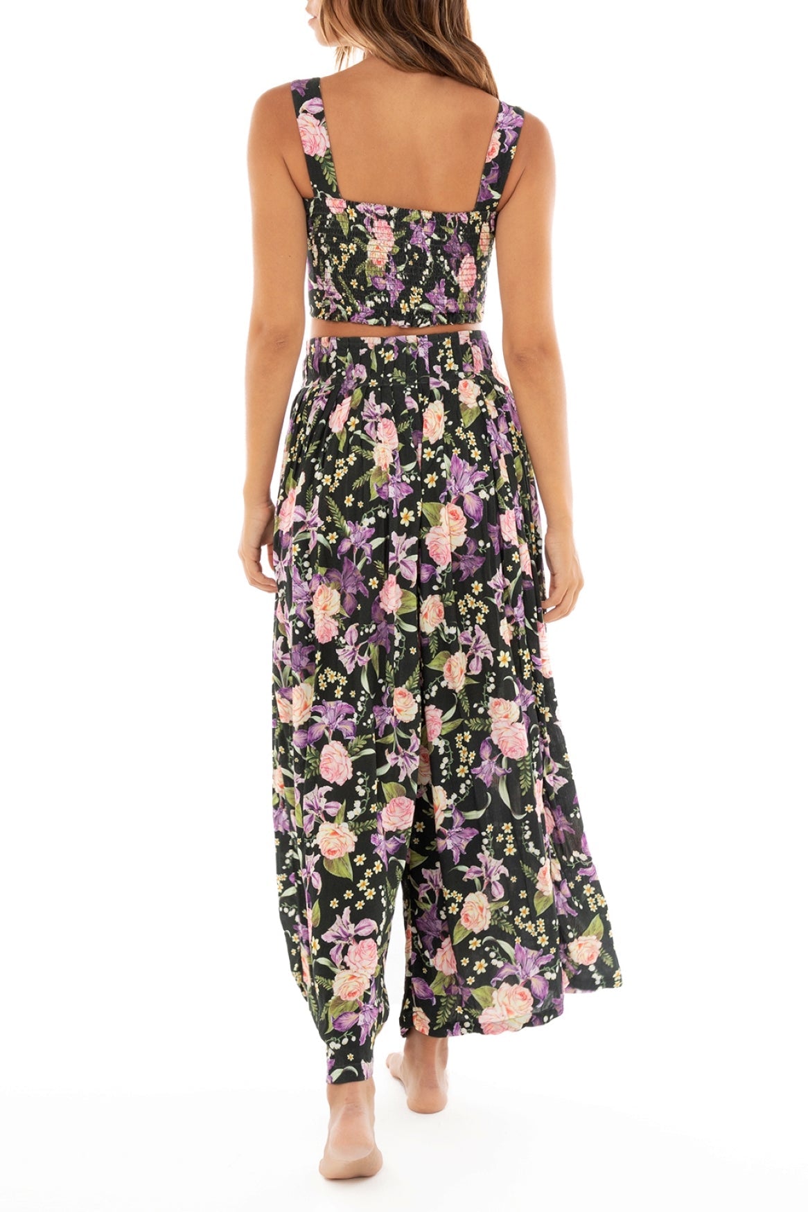 Leah-Crop-Top-13477-back-with-model