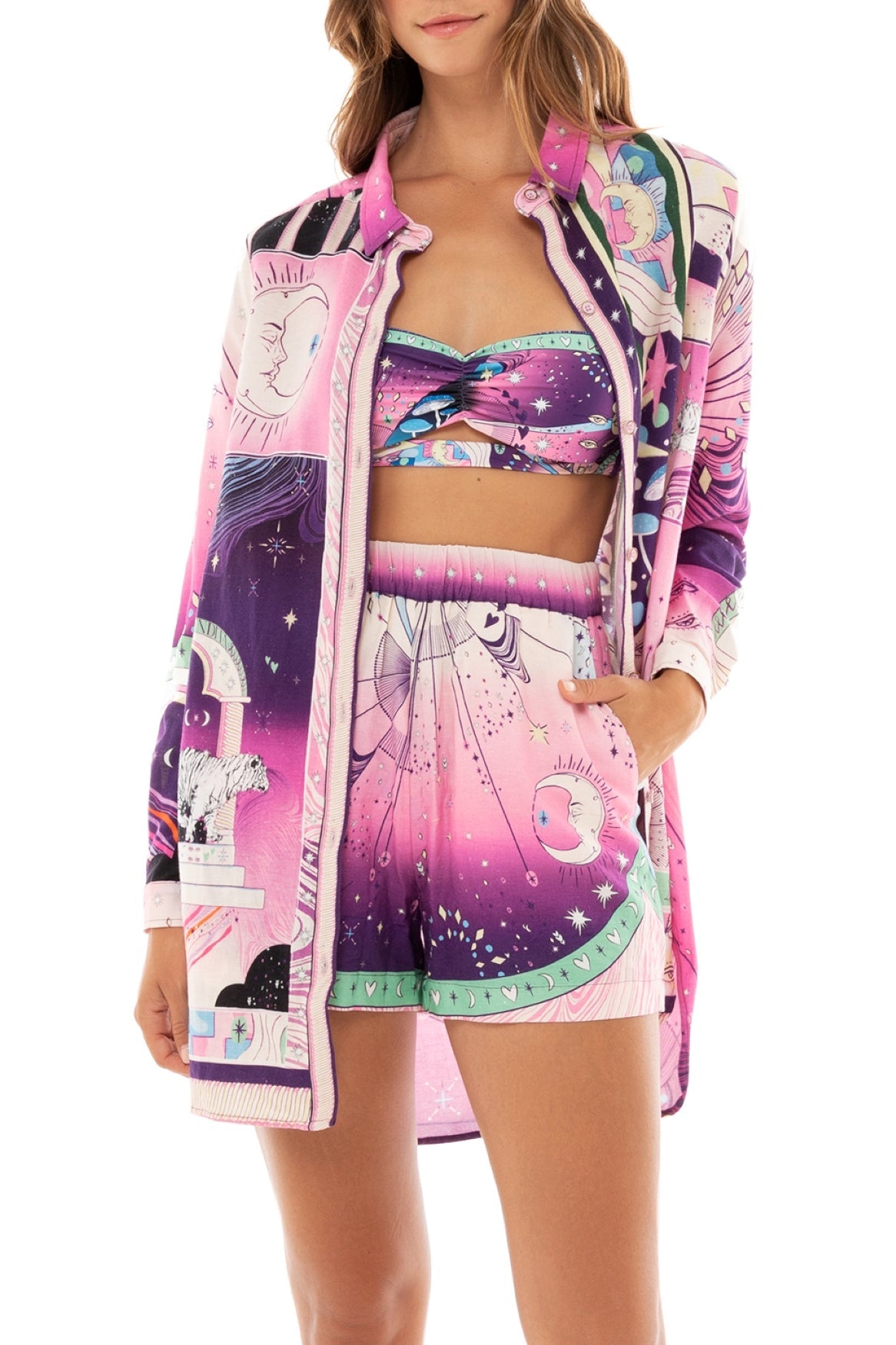 Eter-Watts-Shorts-13749-front-with-model-2