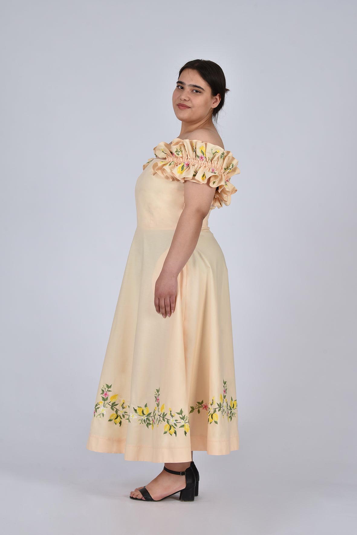 Amity Sabrina Grece | Light Yellow