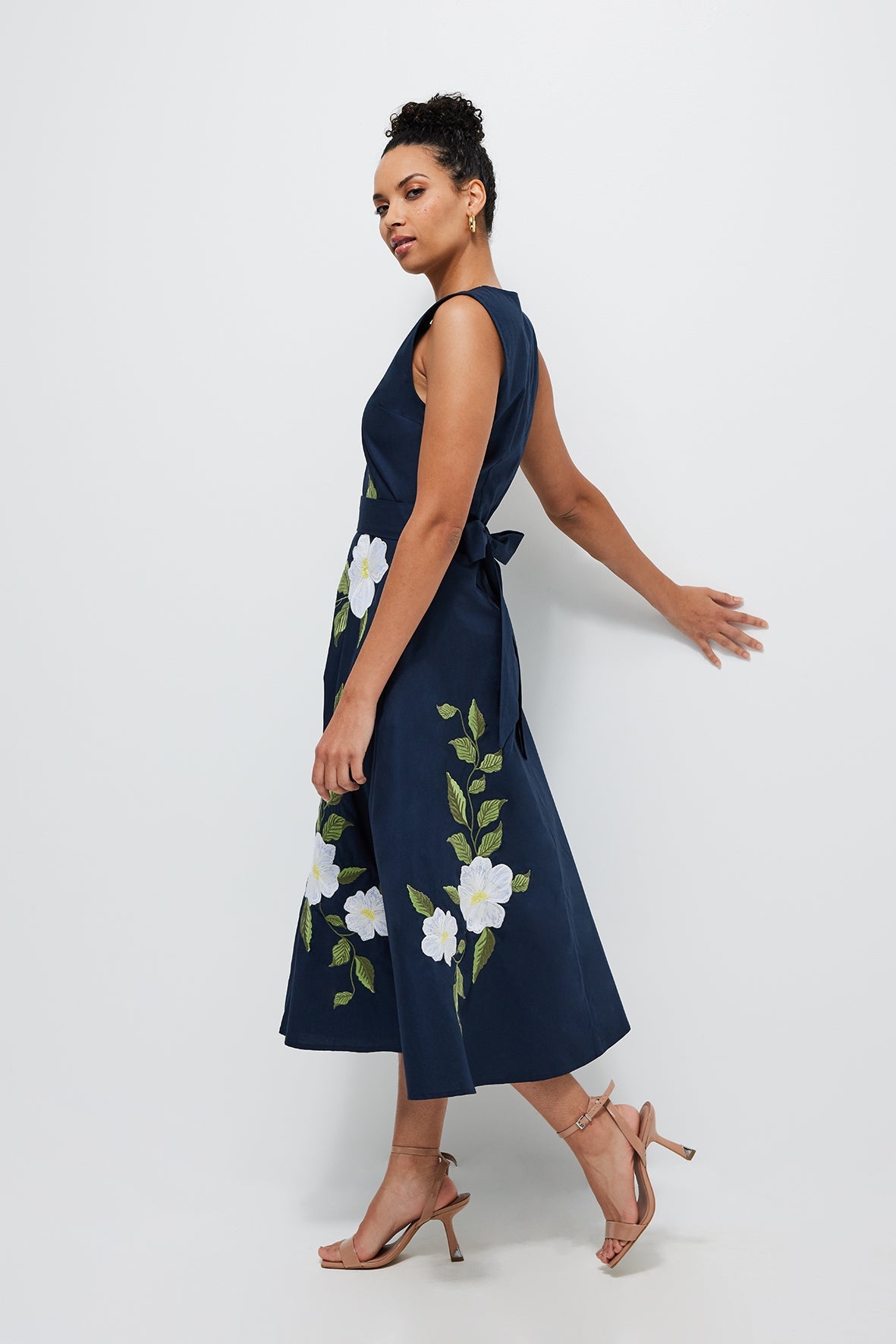 Magnolia | Indigo Blue