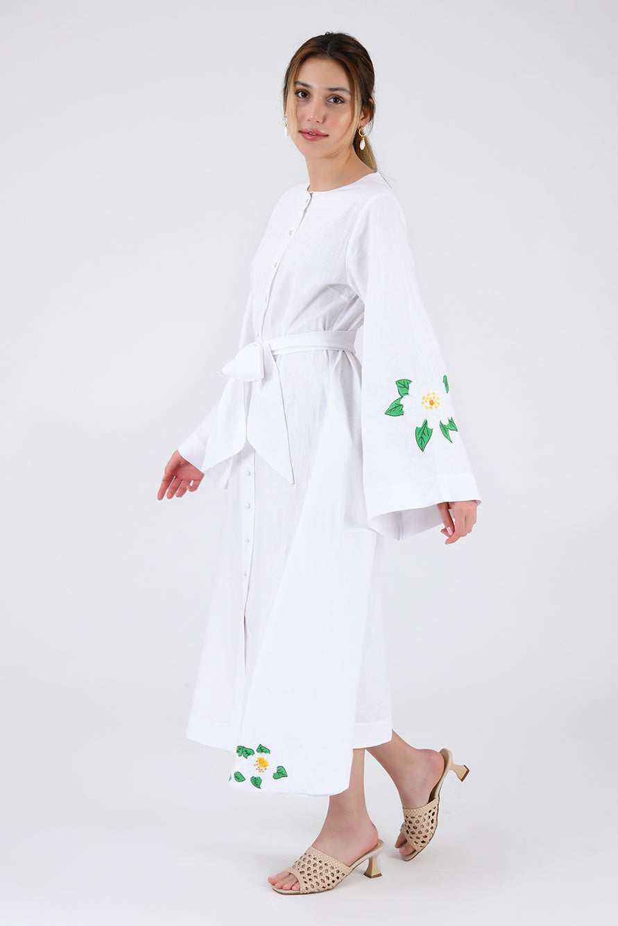 Jama | White