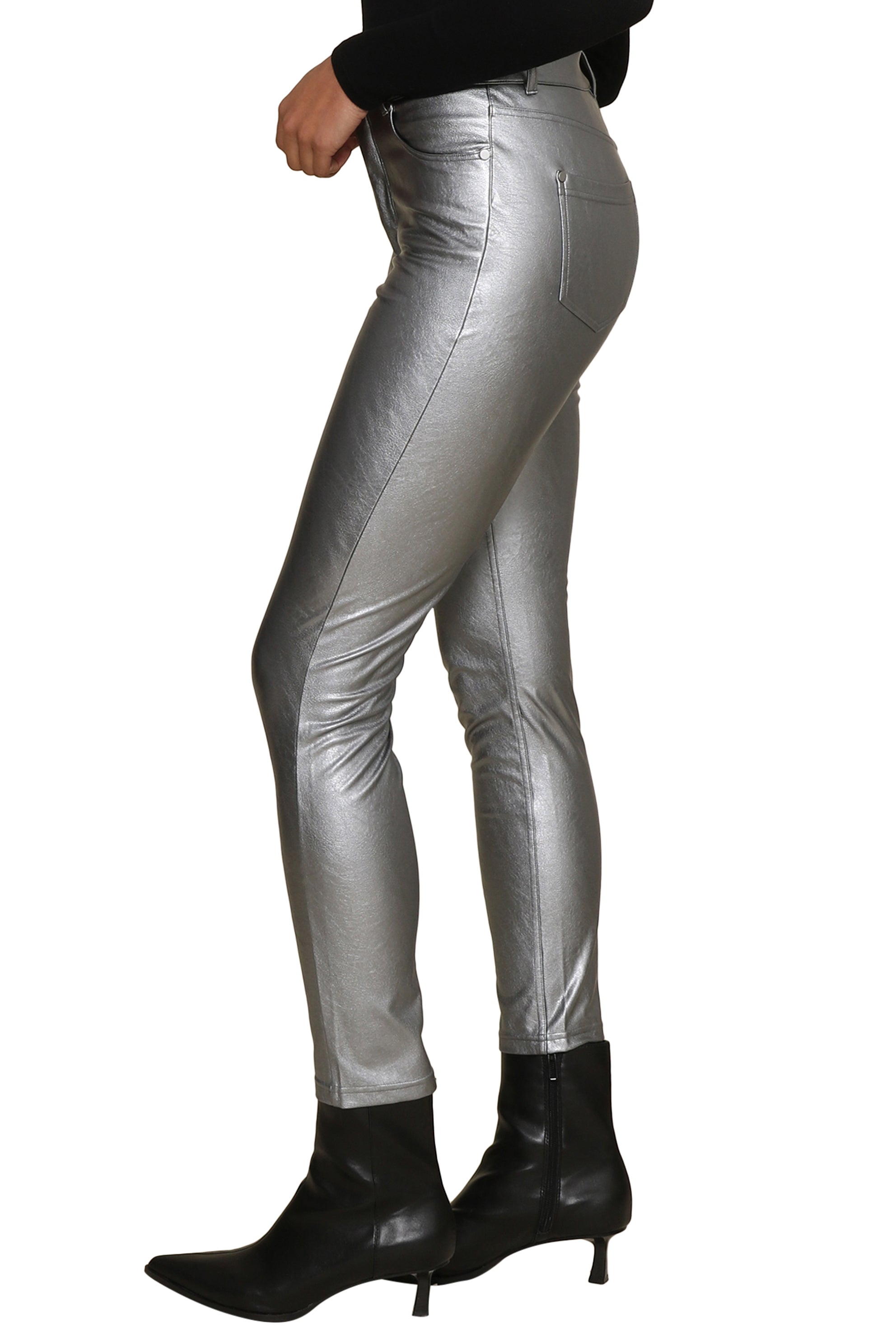 PLATINUM