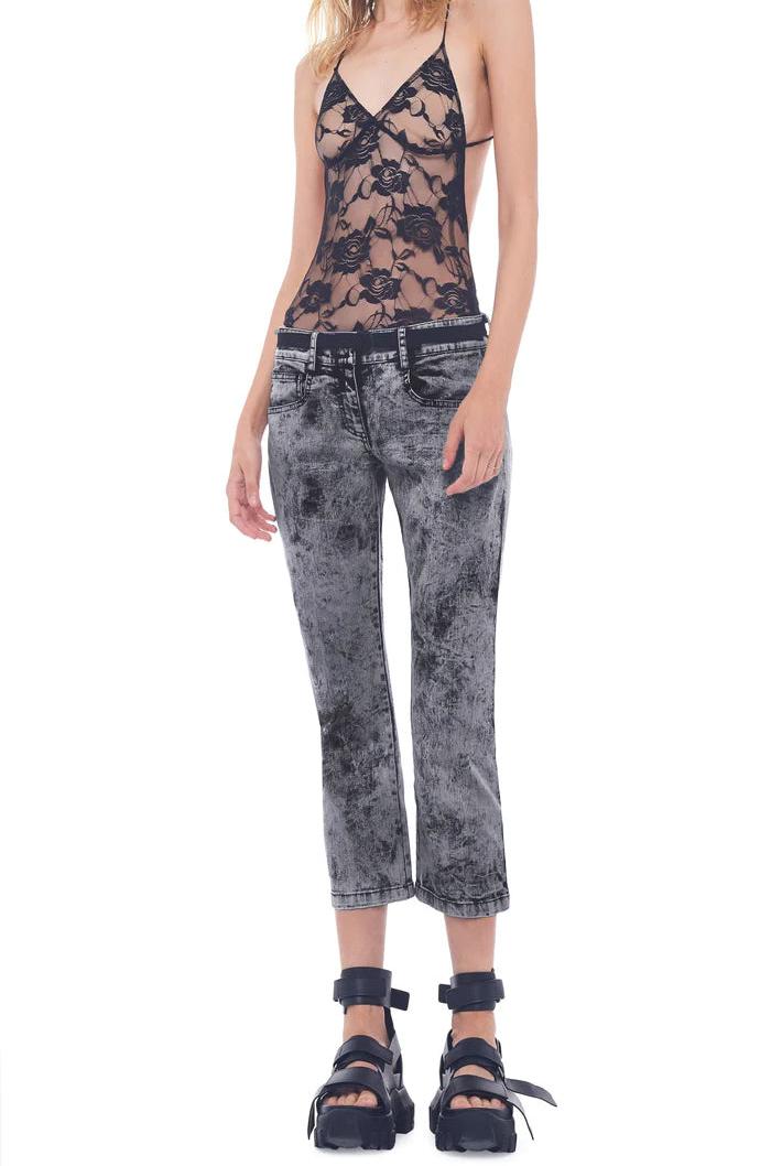 CROPPED BOOT LEG JEAN