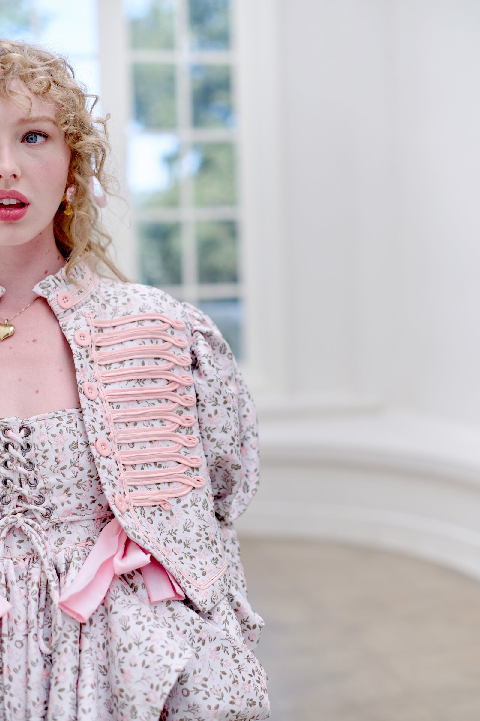 Daphne Bookclub Blazer