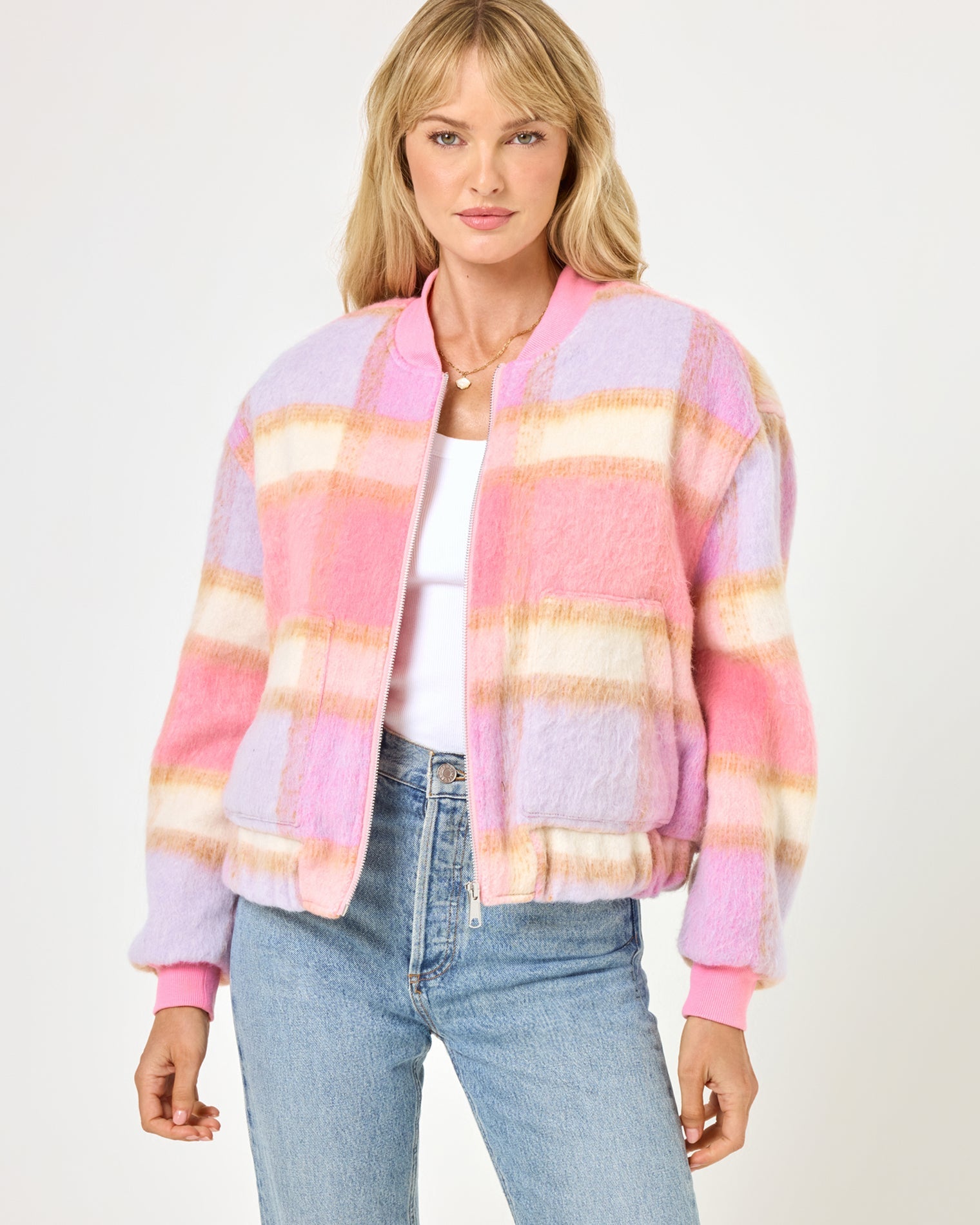 Point Dume Plaid | Model: Lura (size: S)