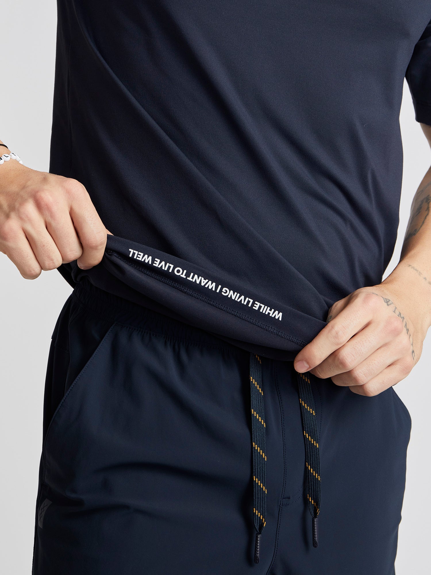 Reign Short Sleeve | Rhone