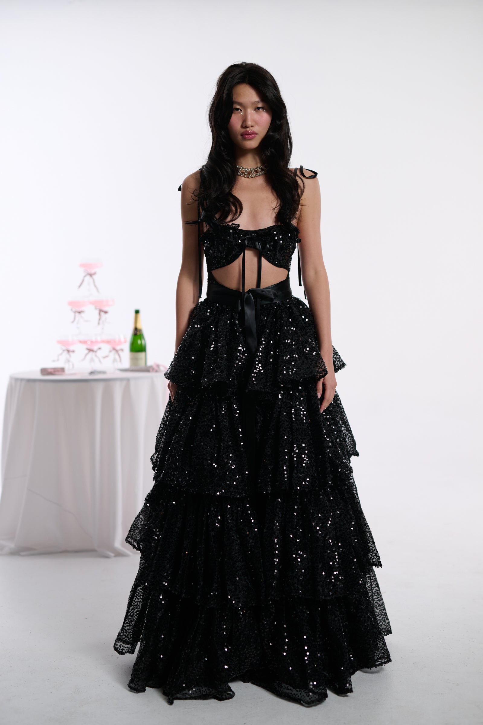 The Onyx Champagne Set