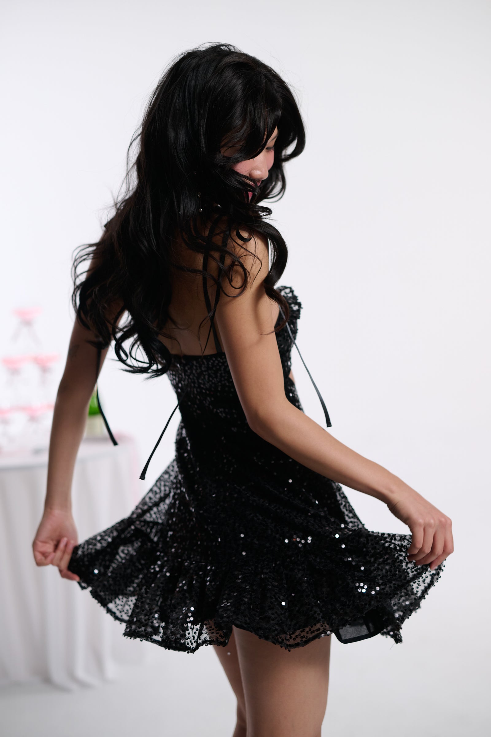 The Onyx Champagne Set