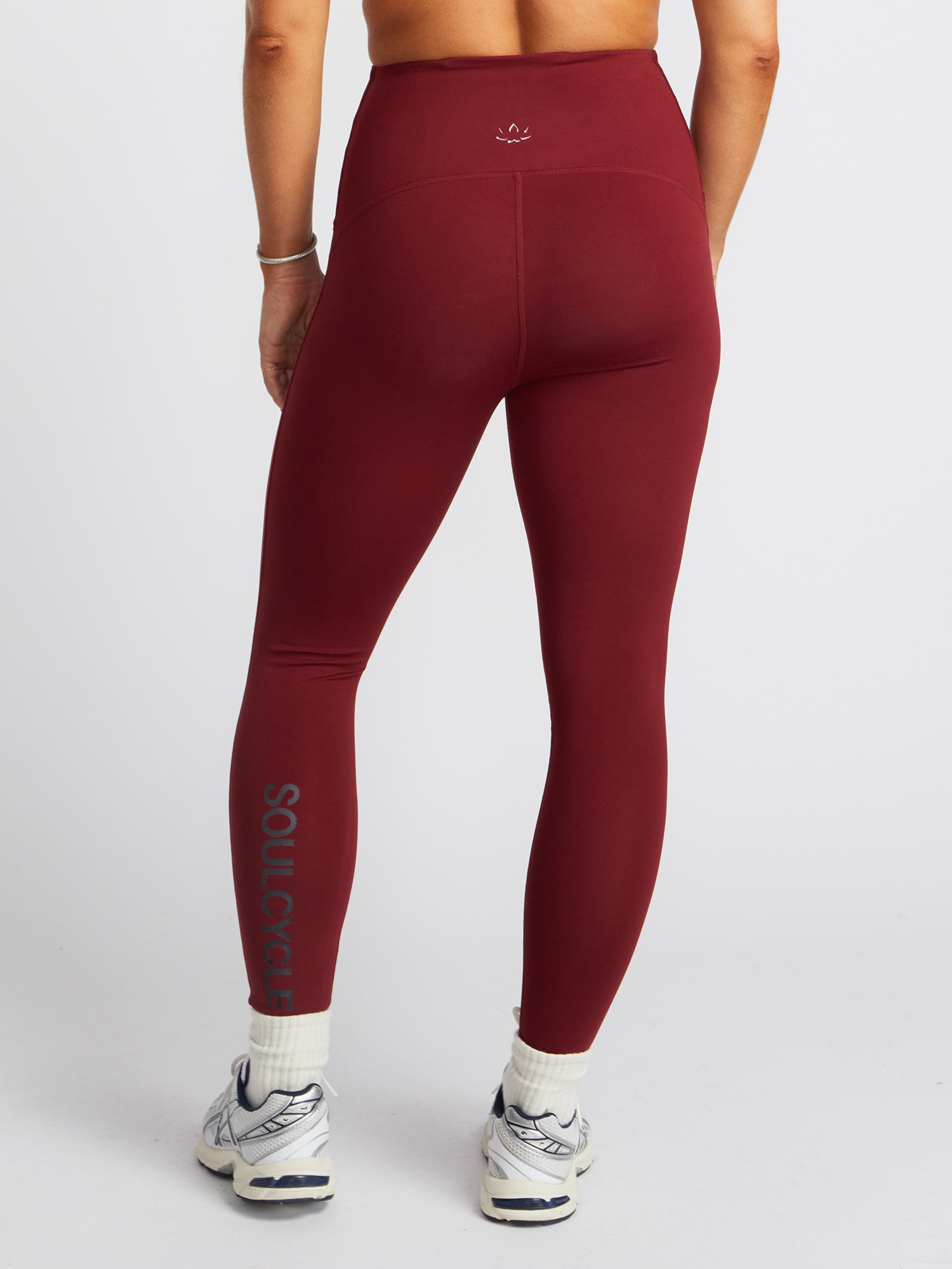 POWERBEYOND Strive Legging | Beyond Yoga