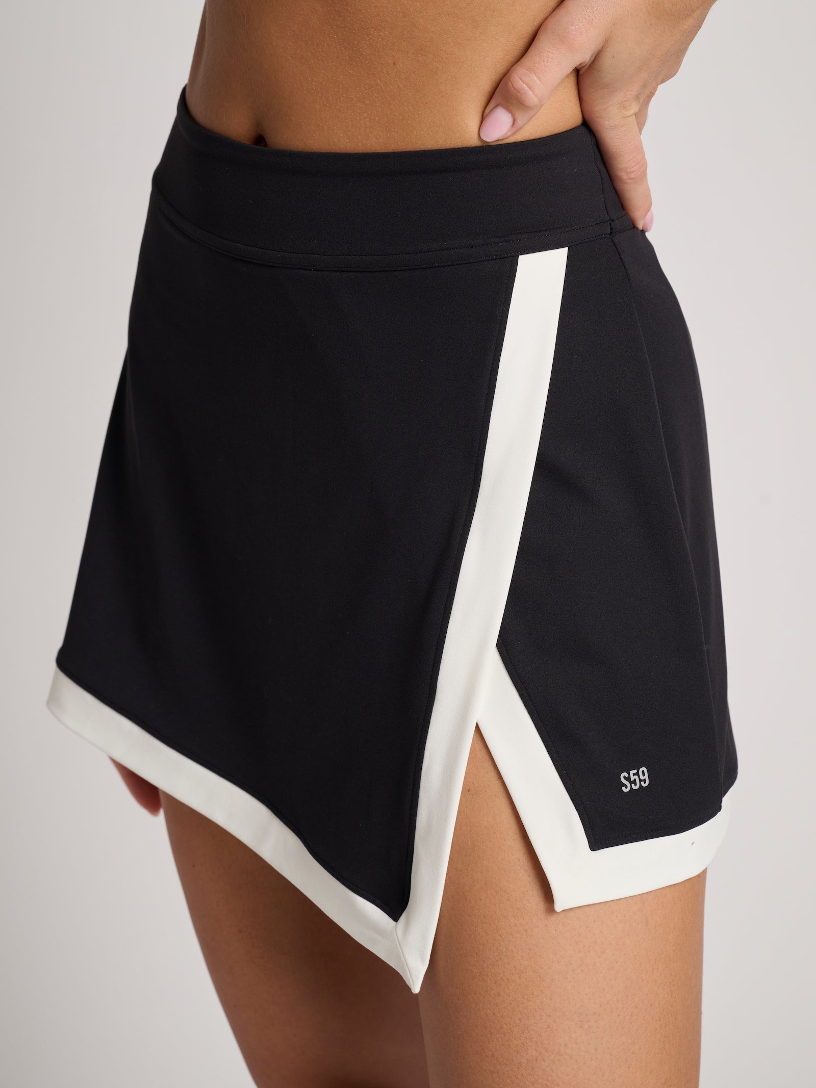 Monah Rigor Skort | SPLITS59