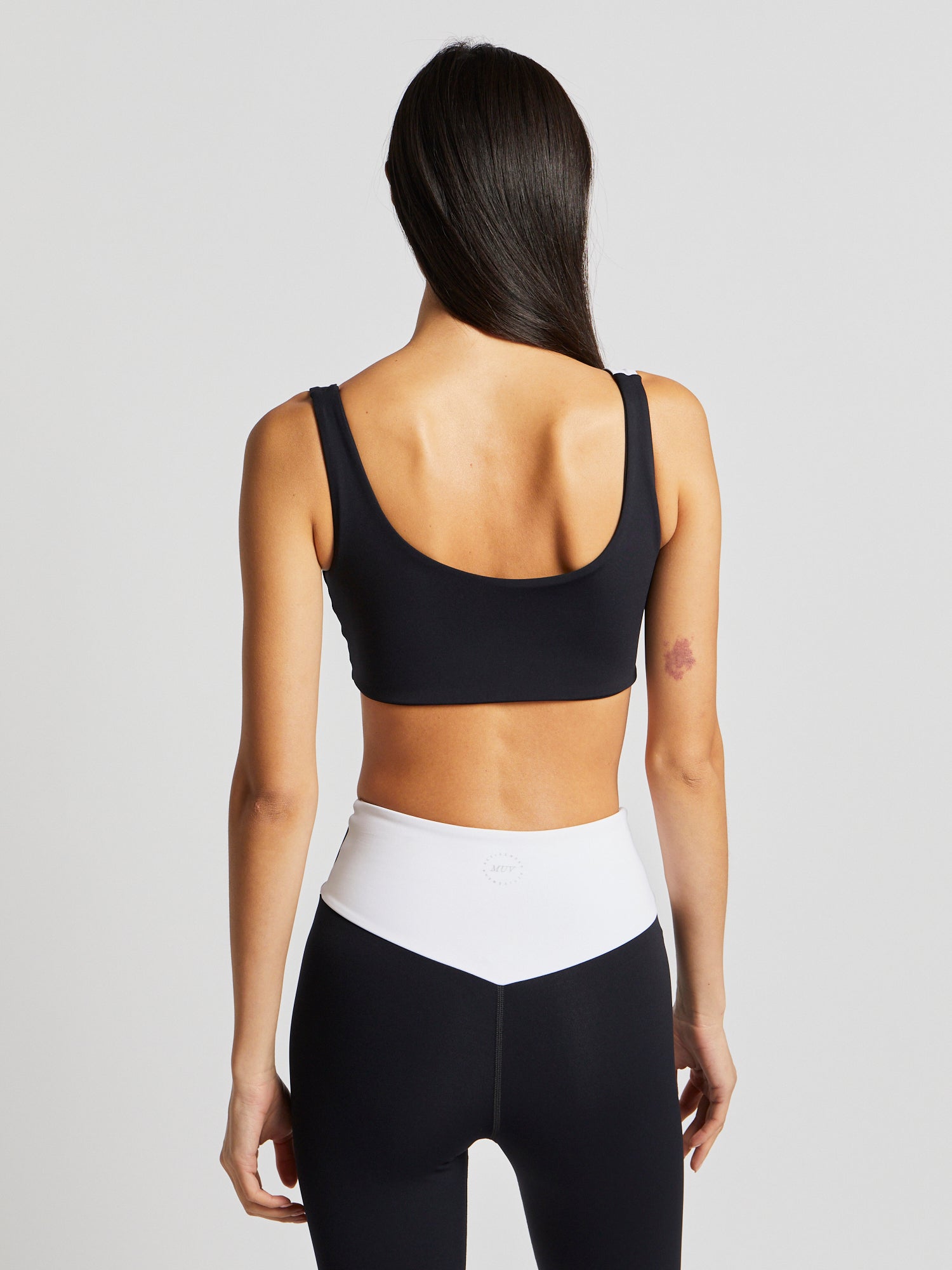 Revamp Top | MUV