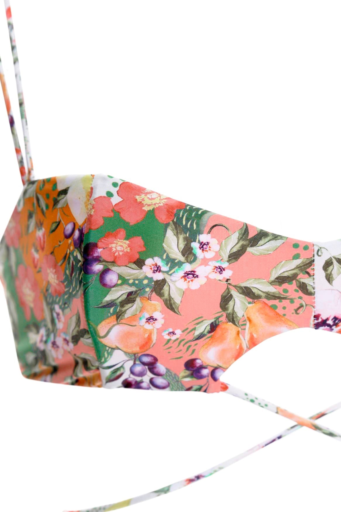 Kayla-Bikini-Top-13492-zoom-details