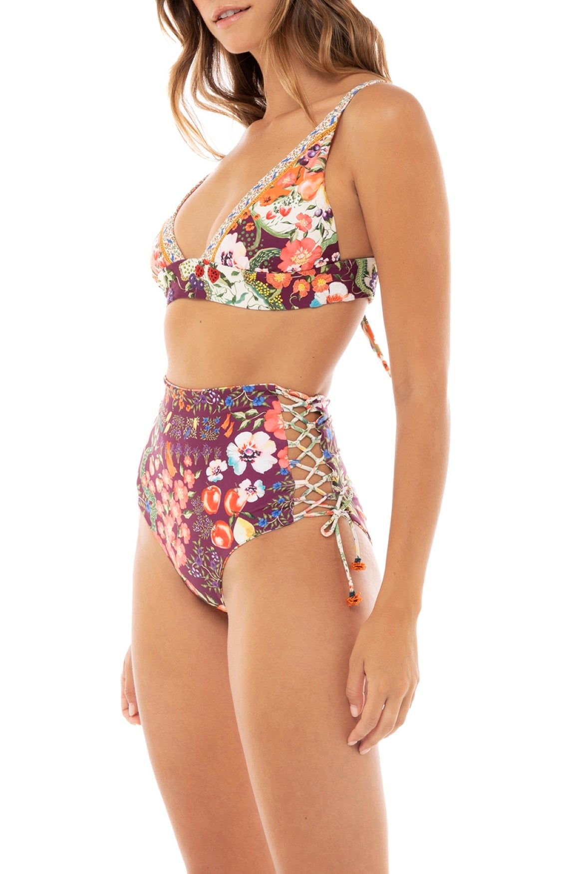 Megan-Bikini-Top-13490-side-with-model