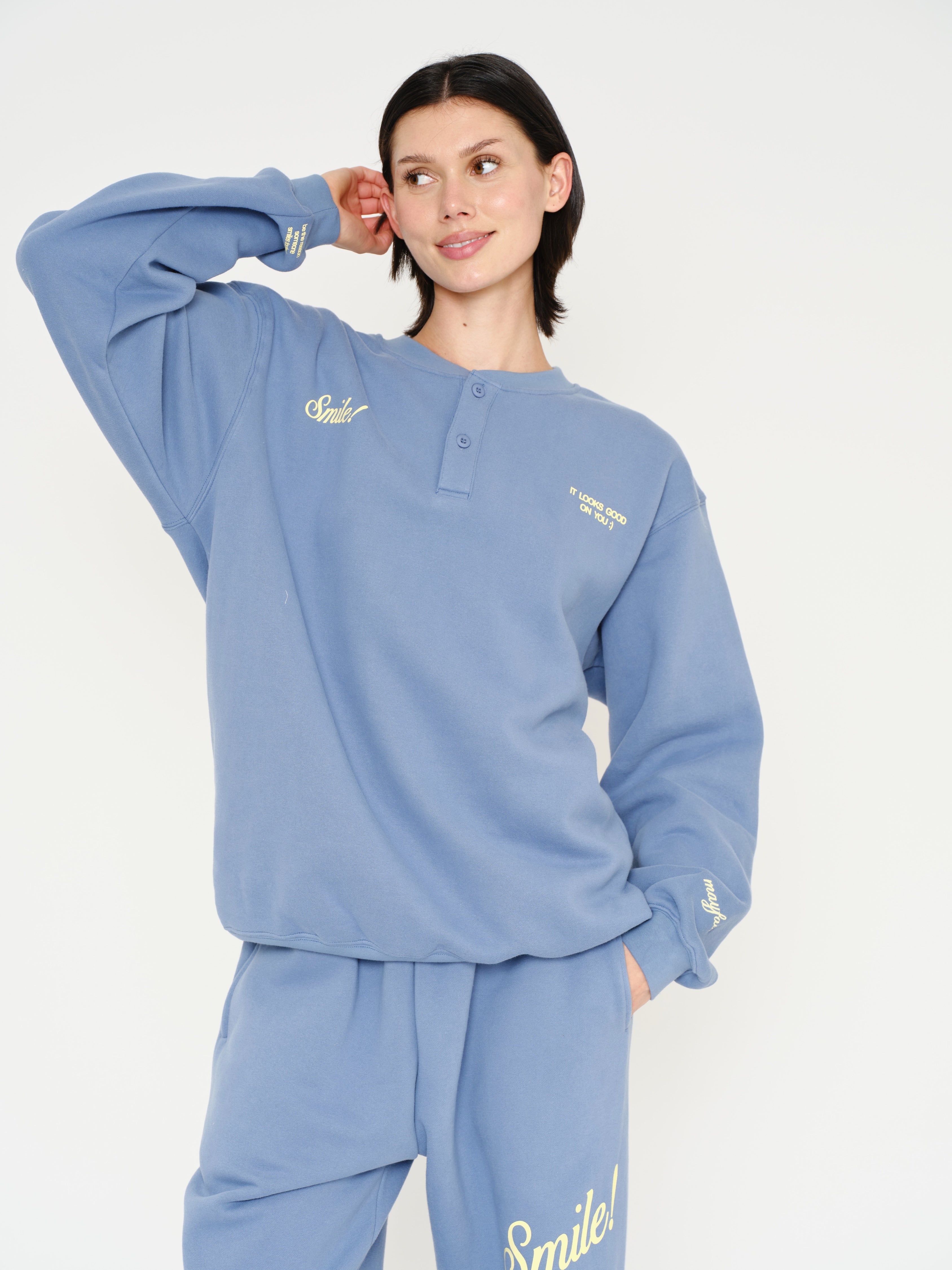 Smile Oversized Henley