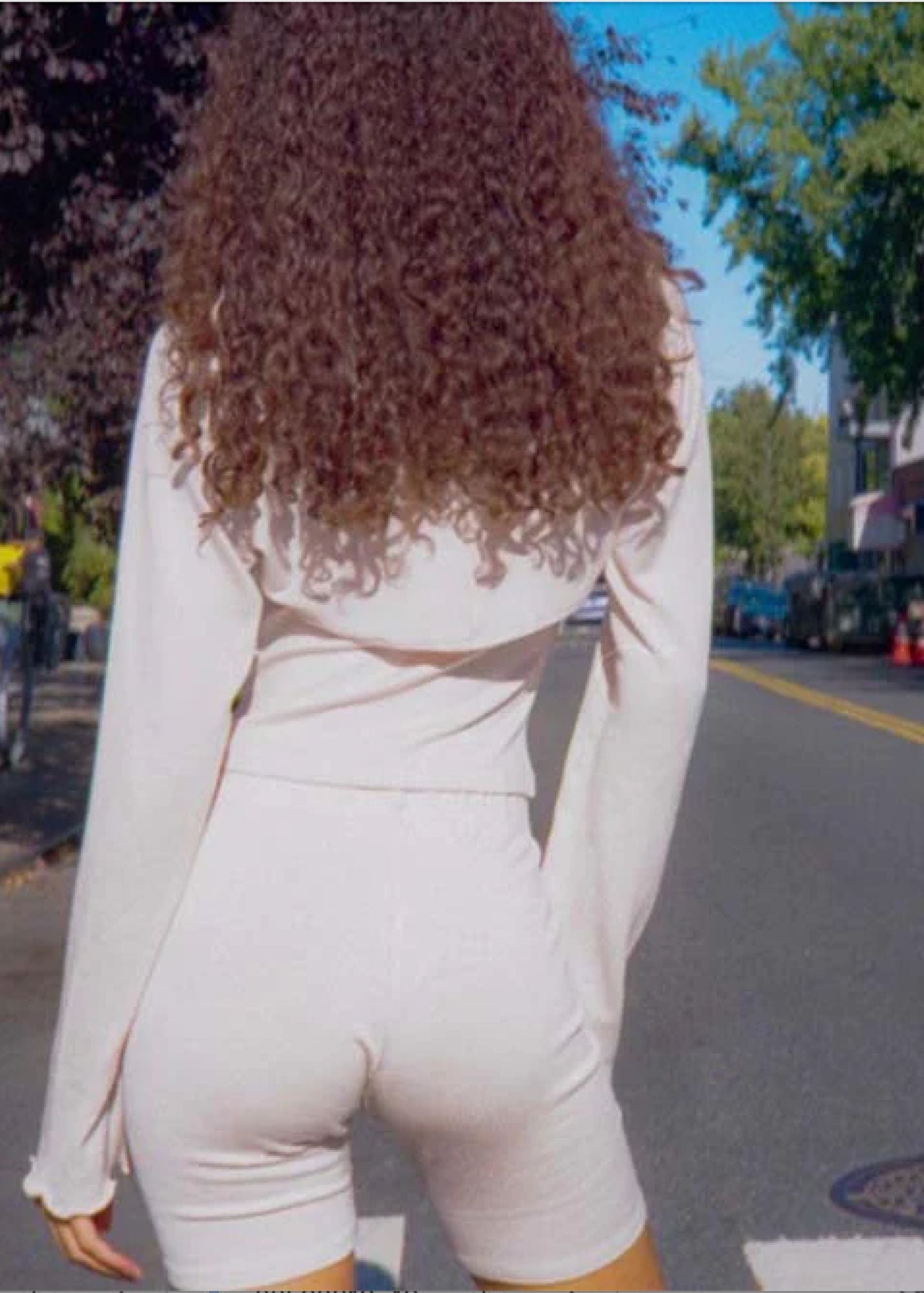 PLUM SHORTS BEIGE + RECYCLED