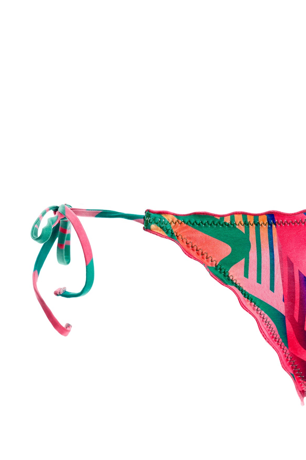 vini-alegria-bikini-bottom-zoom-details