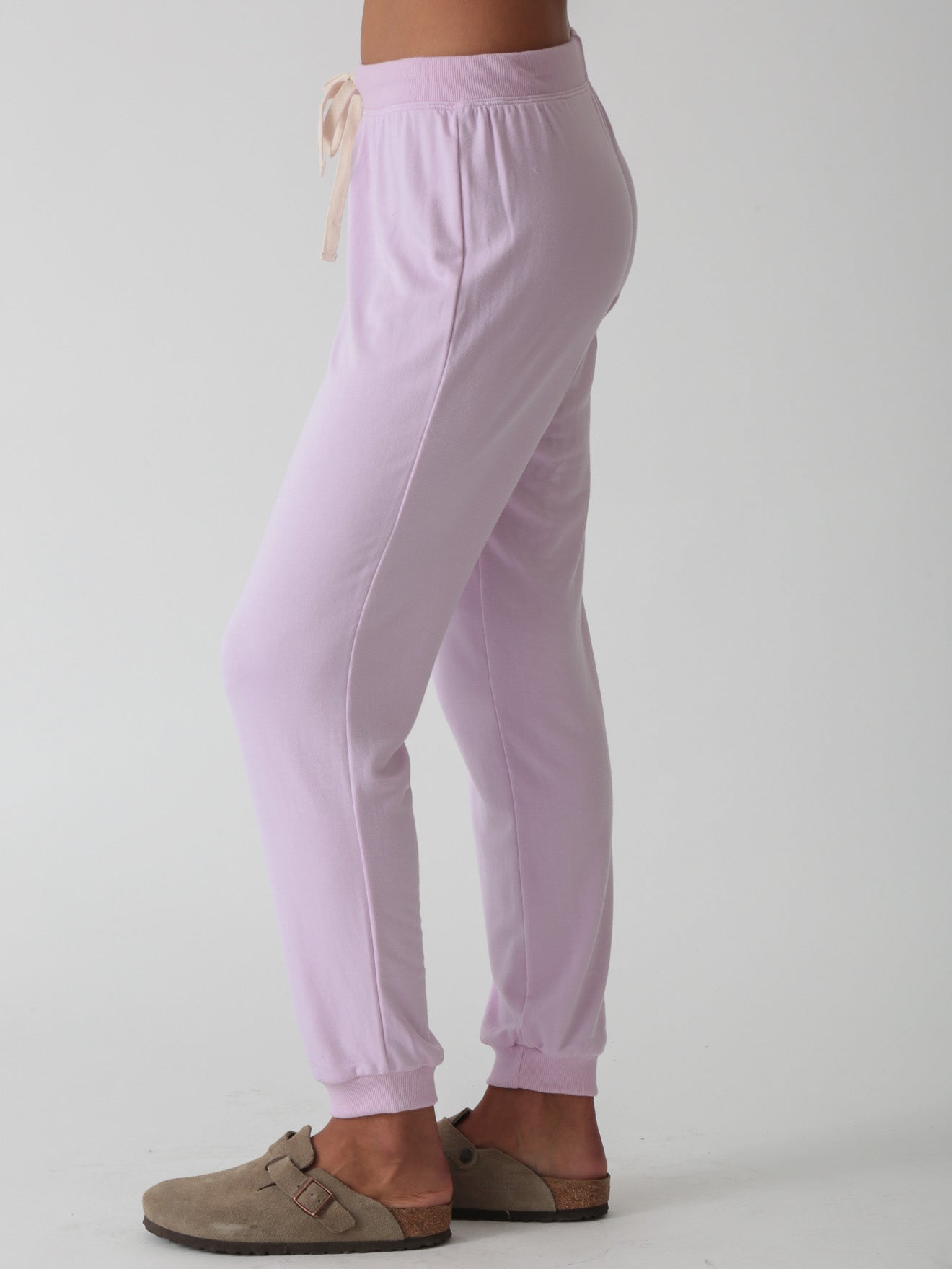 SUNNY JOGGER | ELECTRIC & ROSE