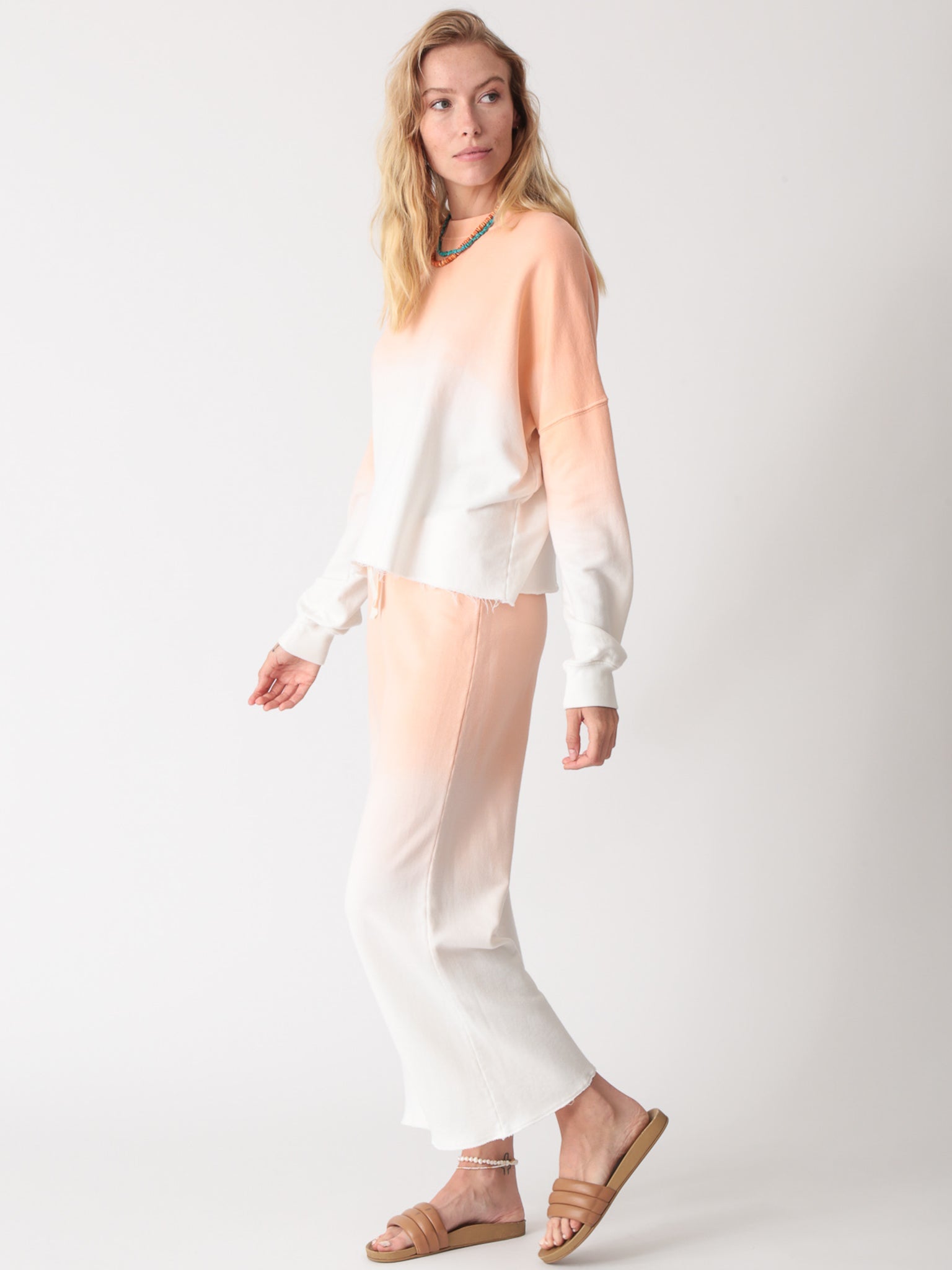 Rylan Sweatshirt - Peach Ombré
