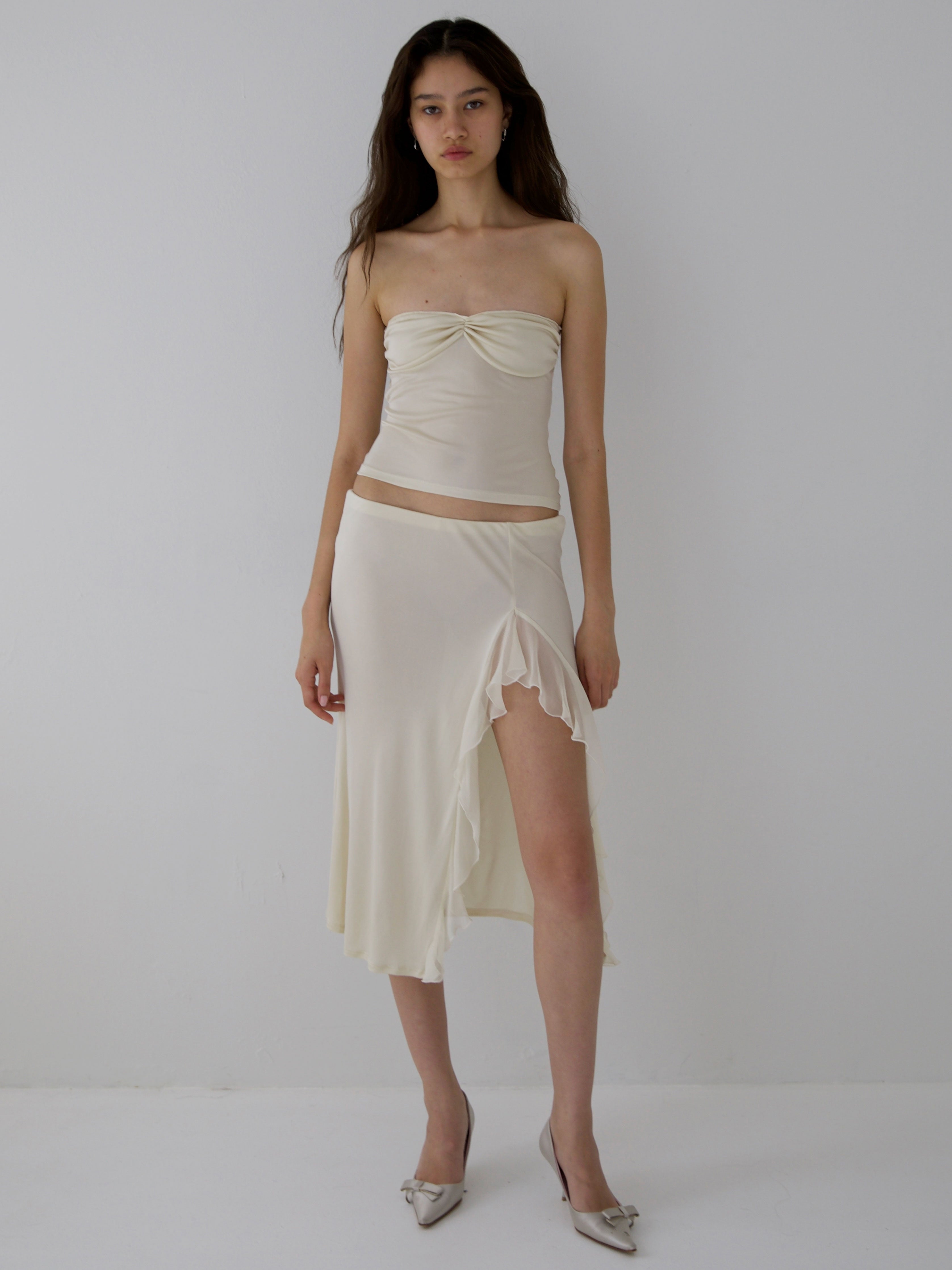 BLOSSOM TOP IN ALMOND