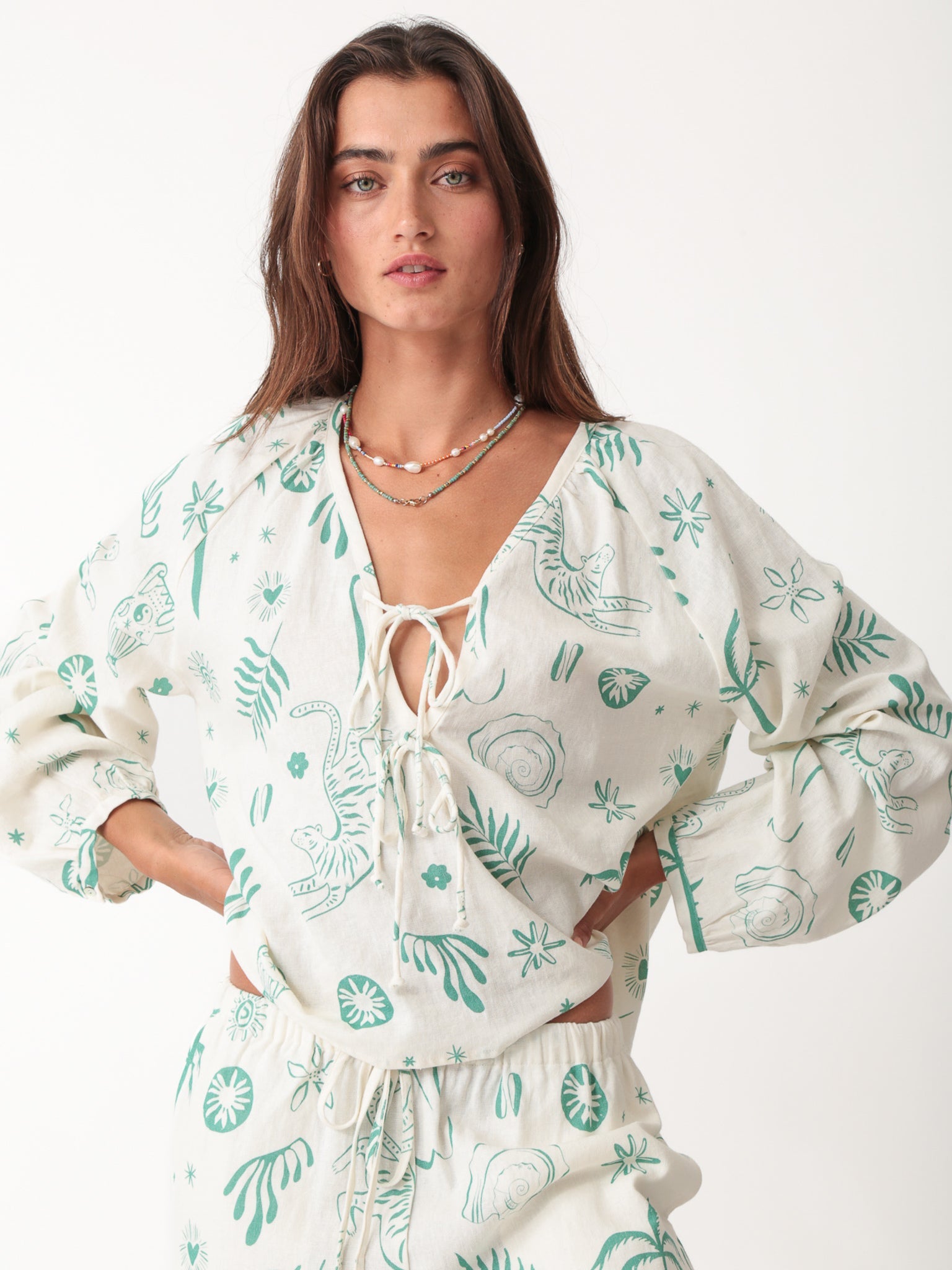 Meridian Linen Tie Top - Dream Graphic