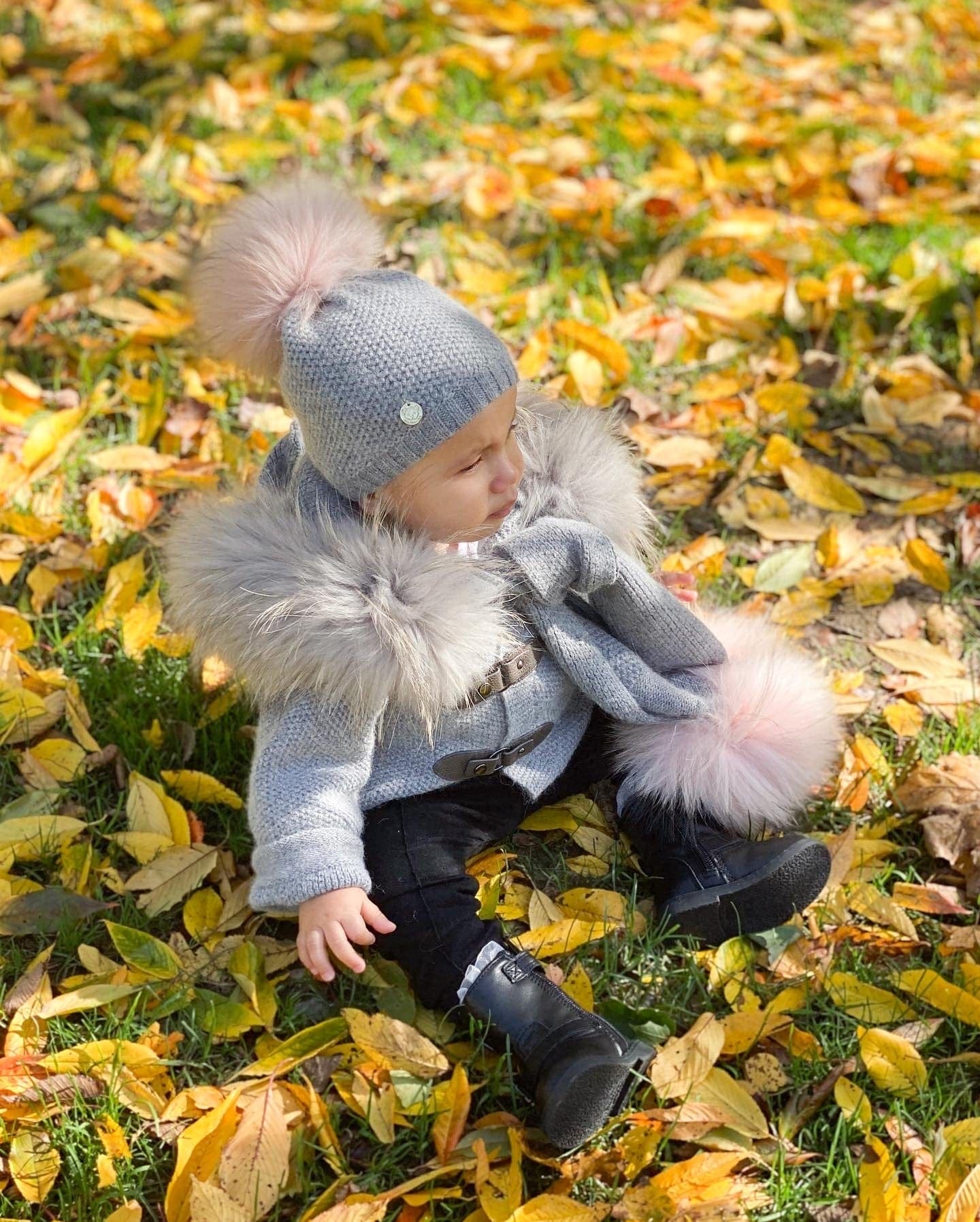 Honeycomb Grey Cashmere Beanie Hats - Pink Pom - Petite Maison Kids