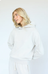 T83 HEART HOODIE | PERFECT WHITE TEE