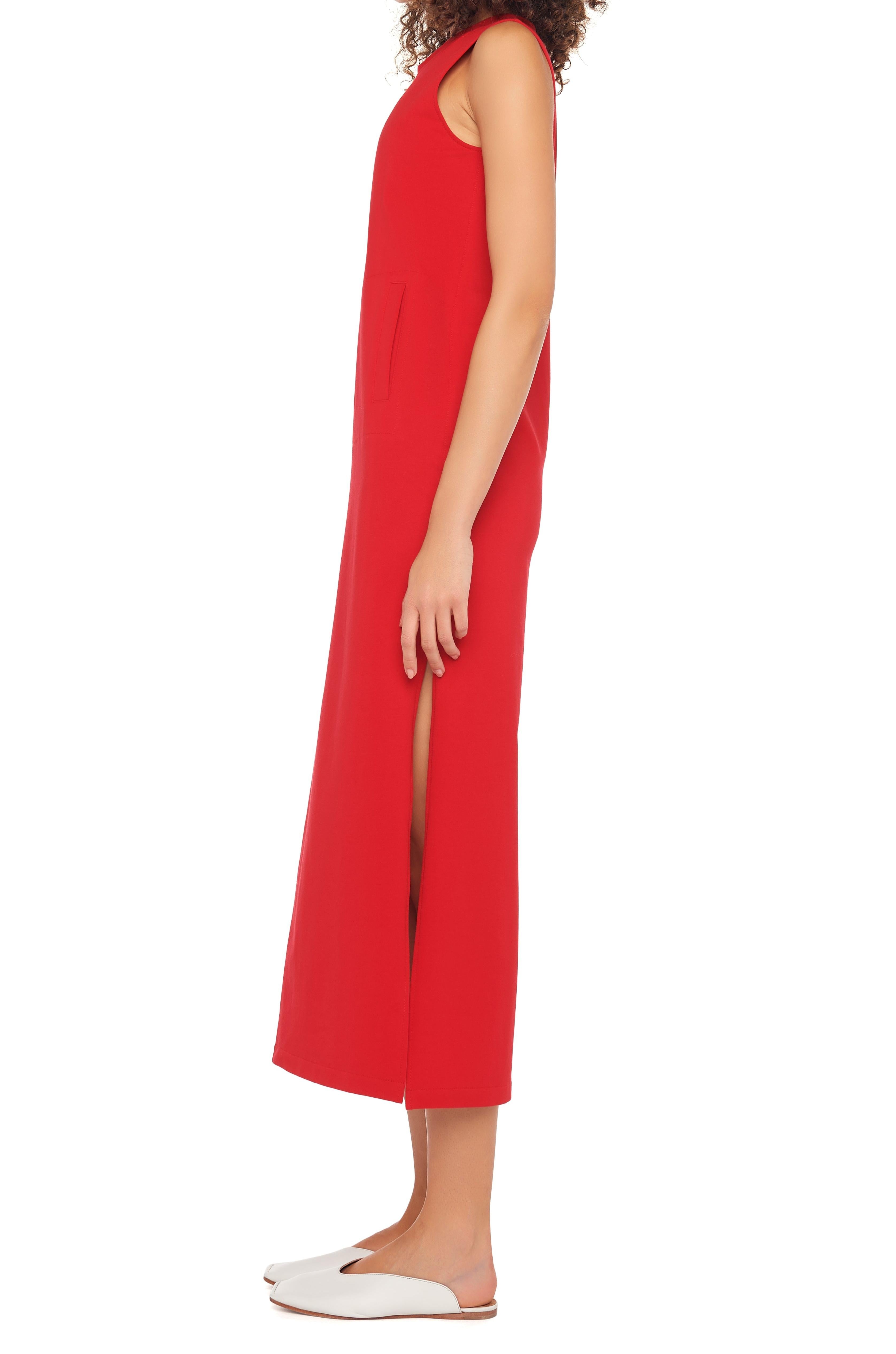 SLEEVELESS SIDE SLIT GOWN