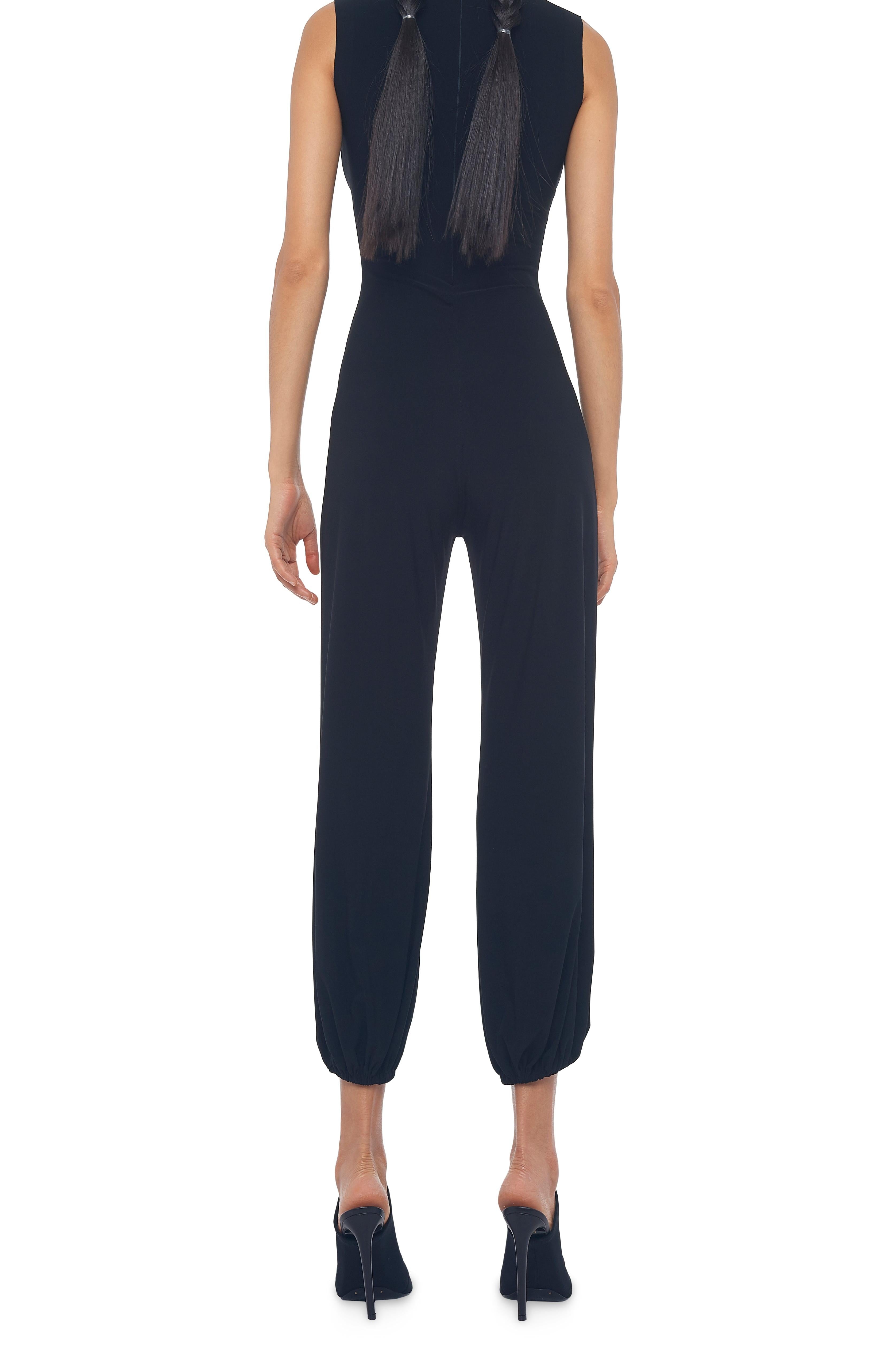 SLEEVELESS JOG JUMPSUIT