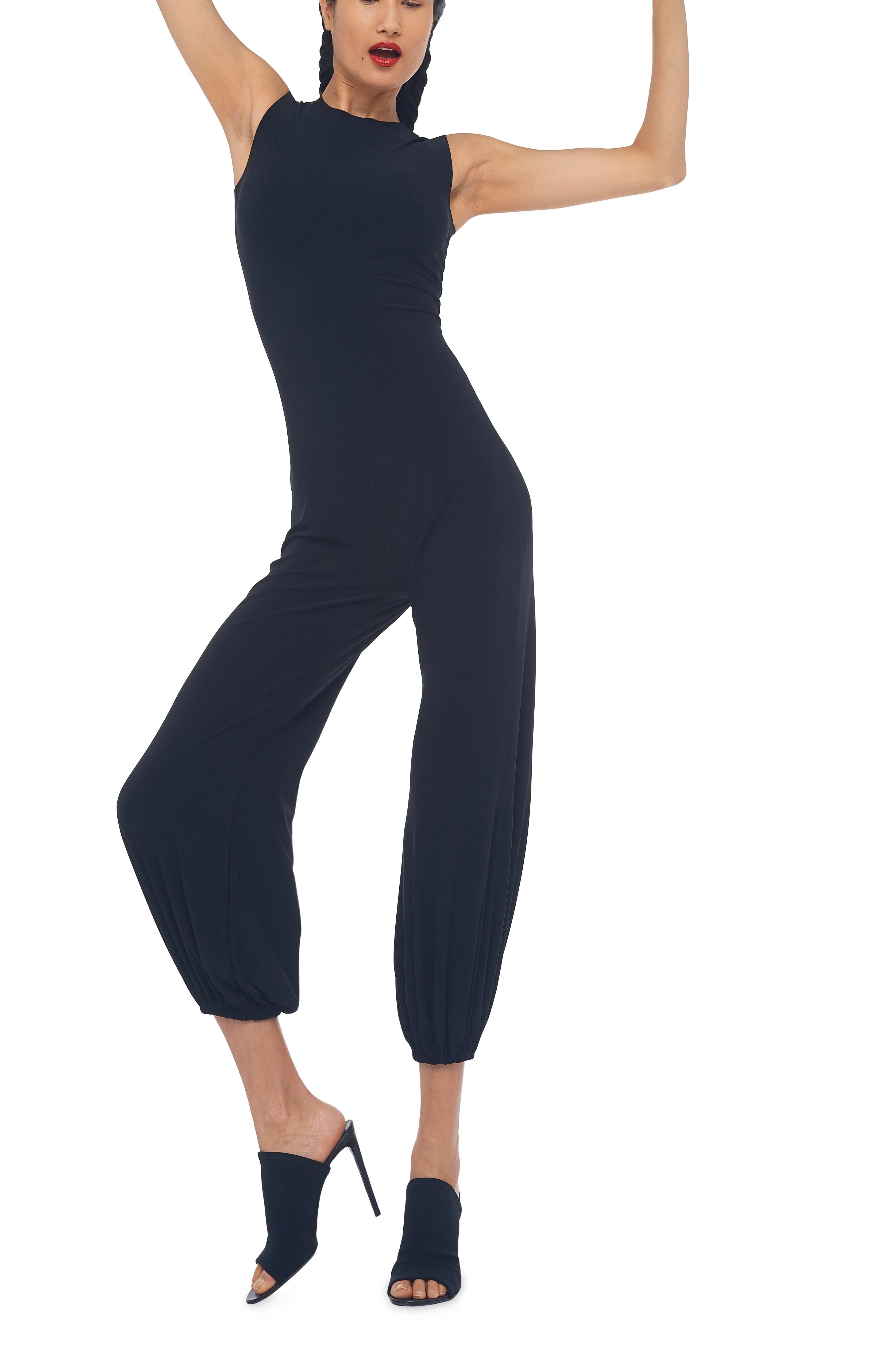 SLEEVELESS JOG JUMPSUIT