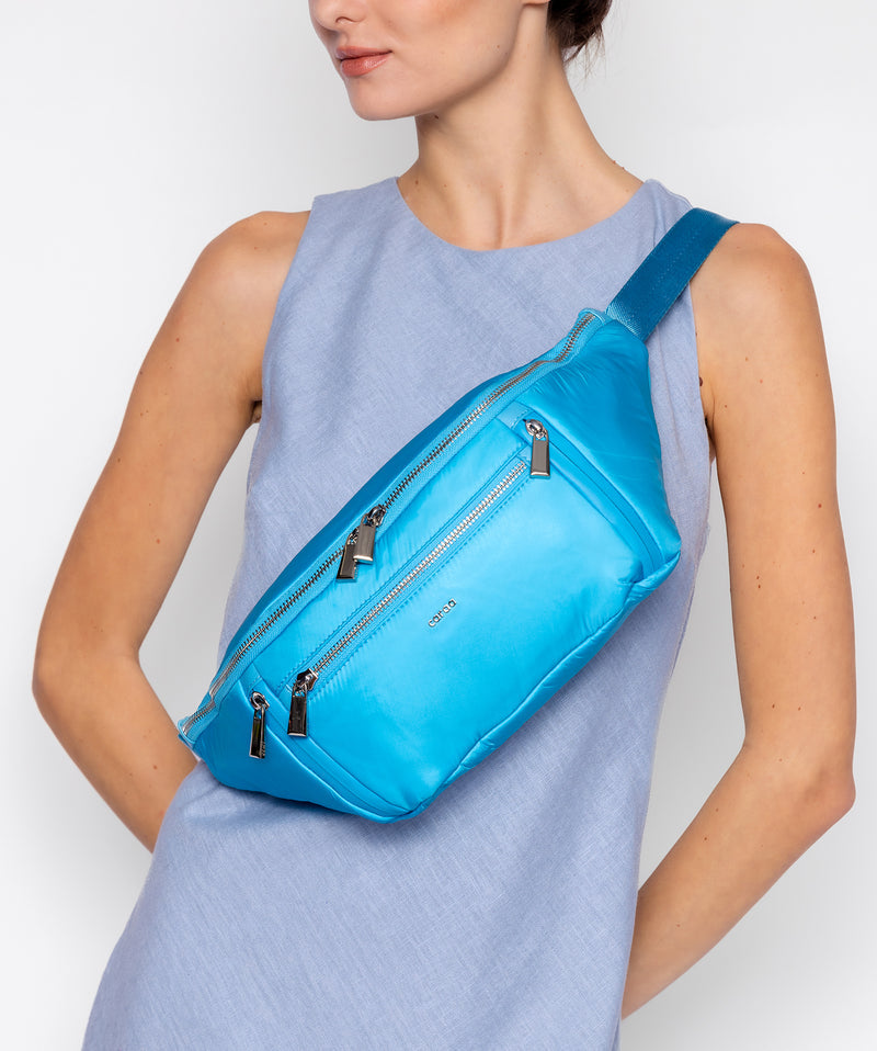 Sling Medium Nylon In Cerulean
