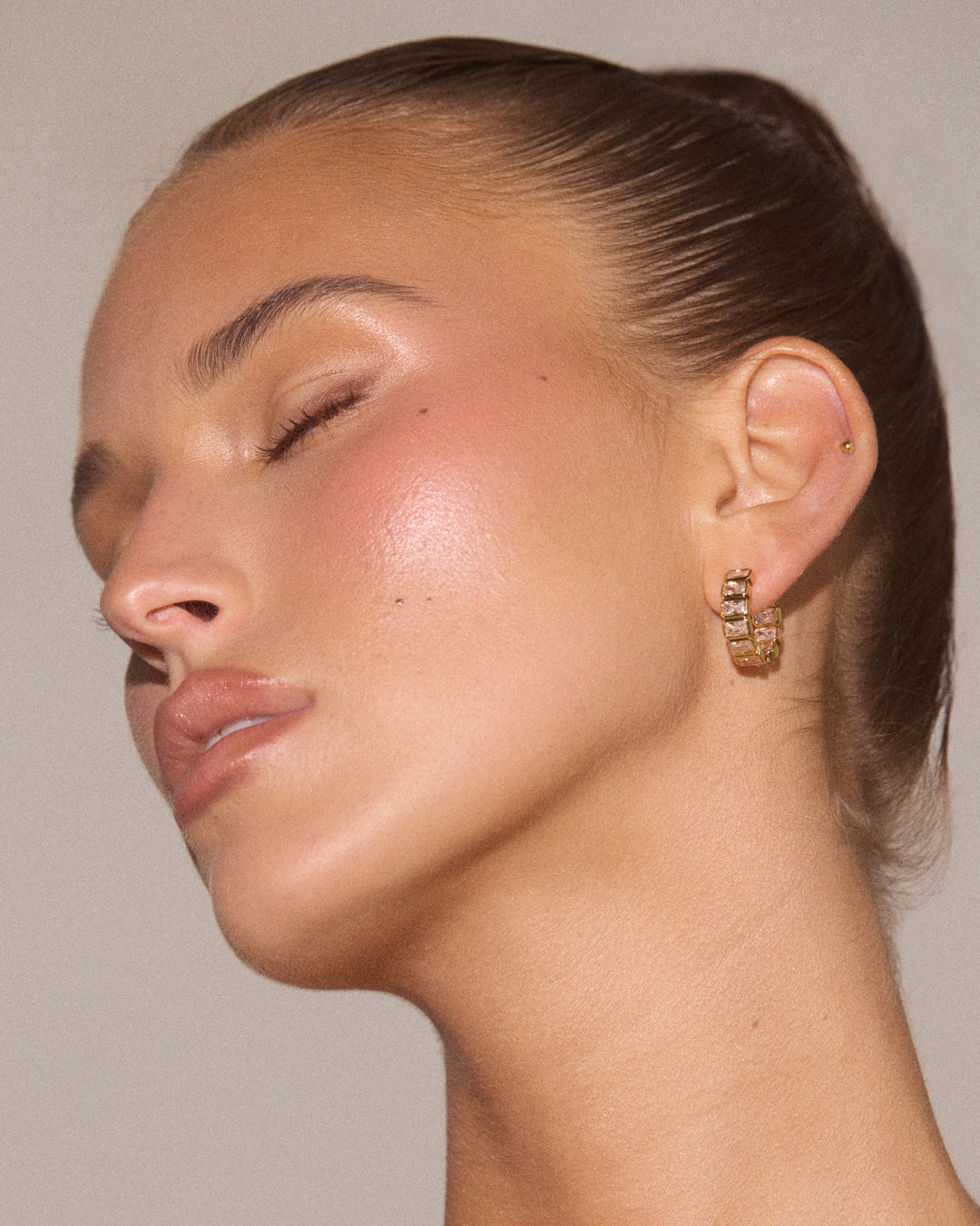 The Bianca Bezel Hoops