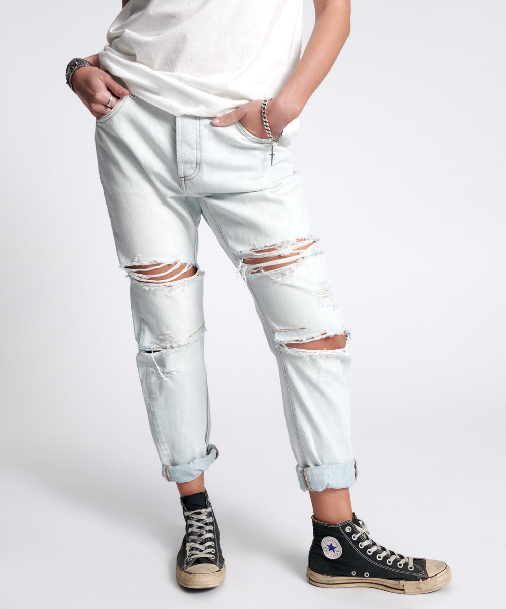 Saints Low Waist Boyfriend Denim Jeans - Brando