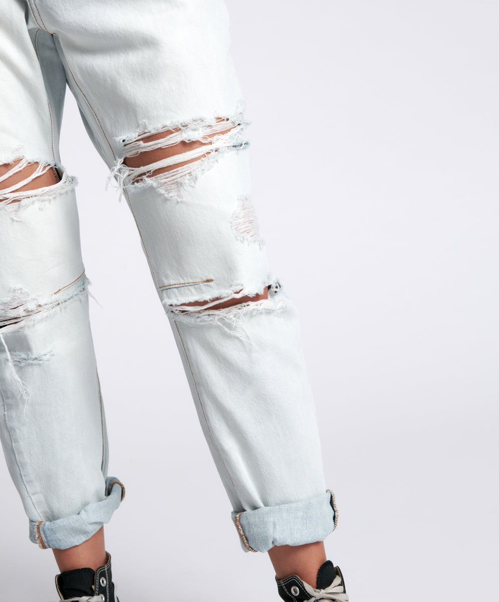 Saints Low Waist Boyfriend Denim Jeans - Brando